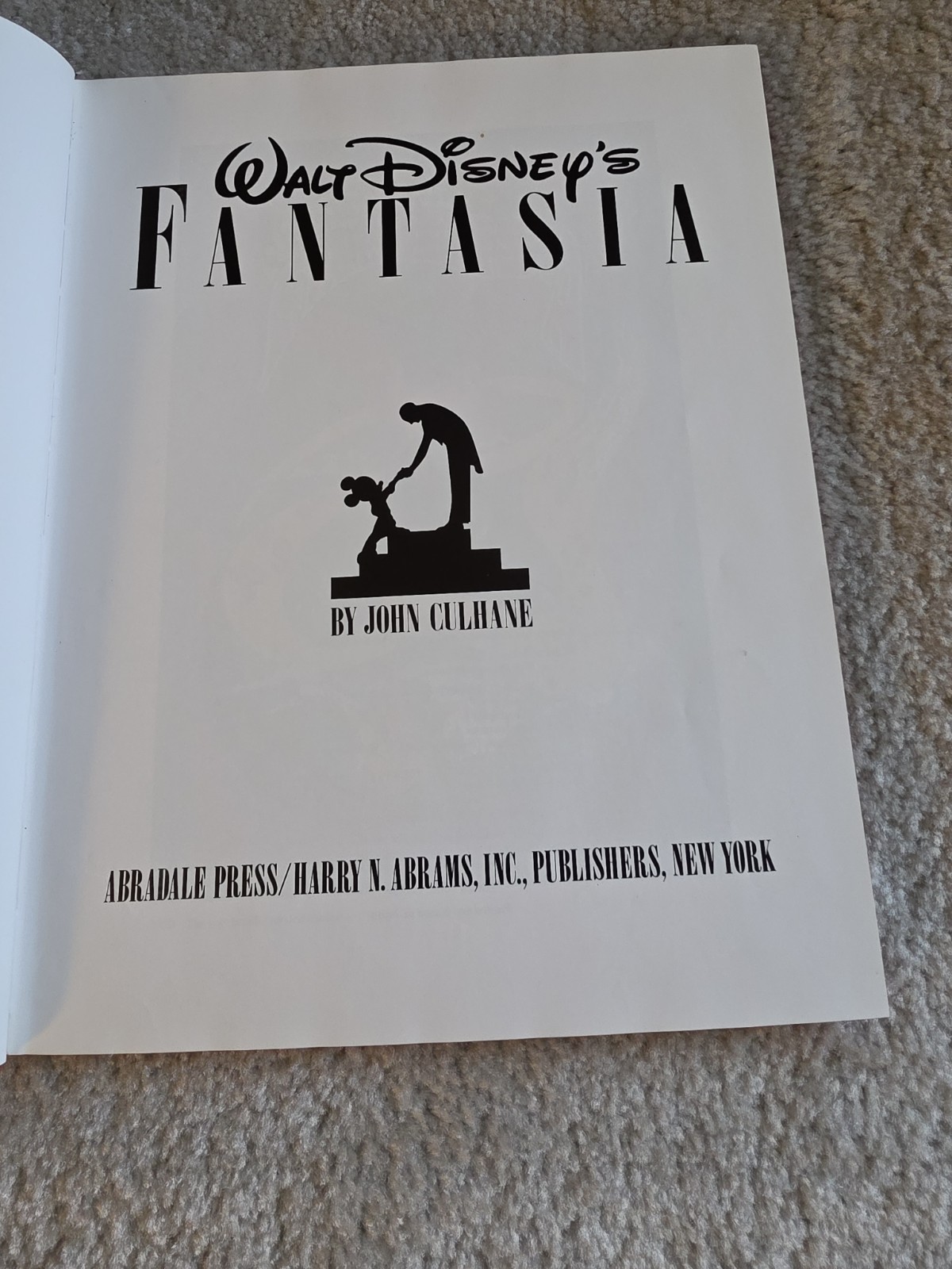Walt Disney’s Fantasia hardcover collectible book 1987 Vintage