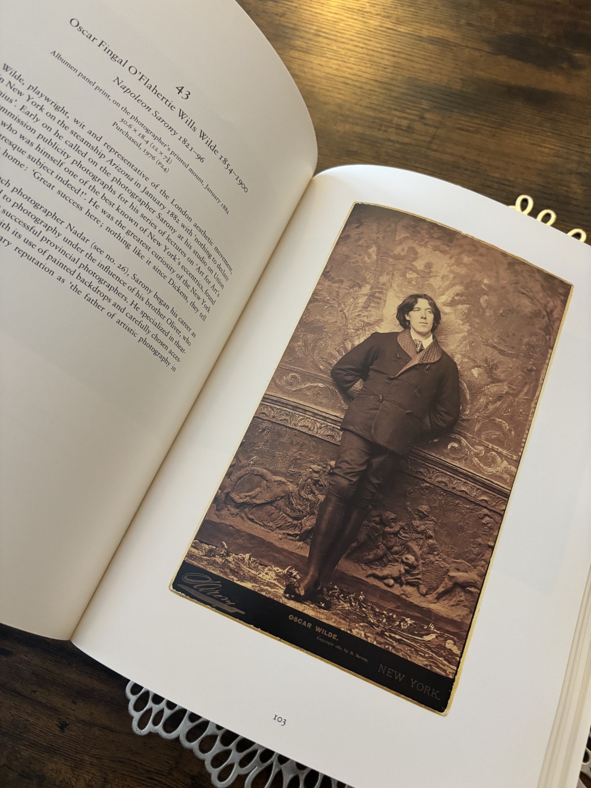 Camera Portraits Photographs from the National Portrait Gallery London 1839-1989