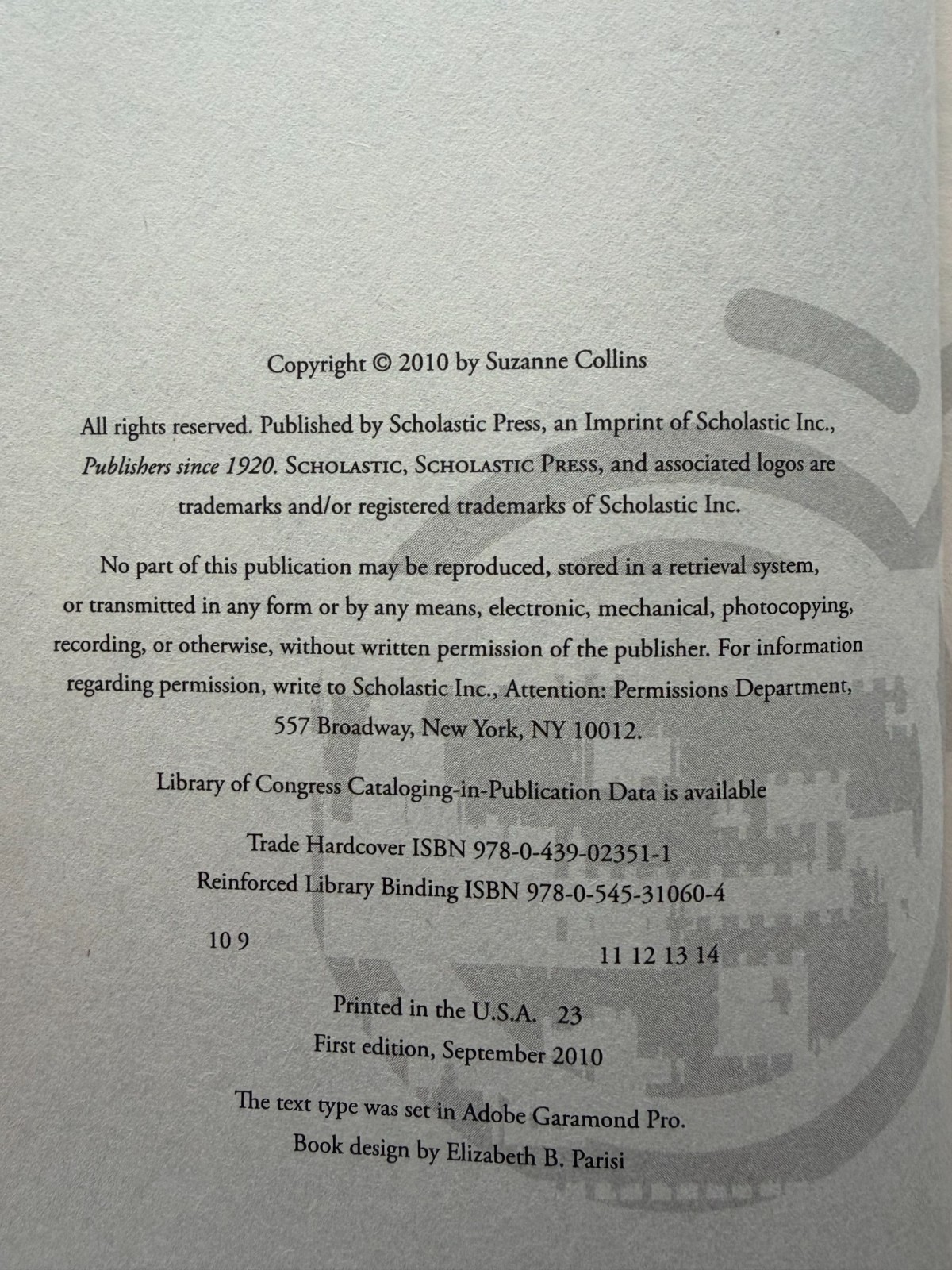 Mockingjay by Suzanne Collins 2010 1st Ed. HC DJ NF!