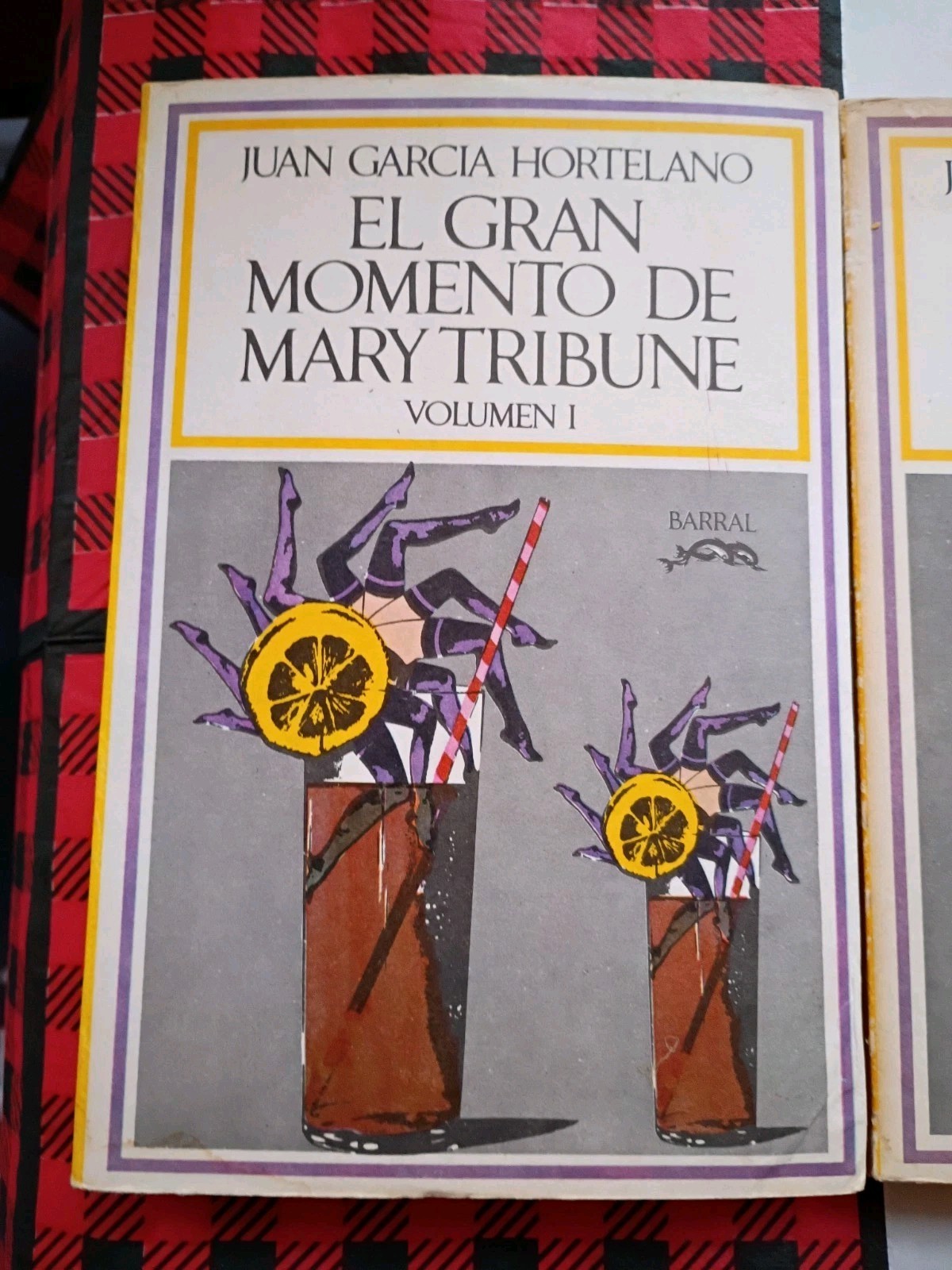 El gran momento de Mary Tribune (Spanish) Juan García Hortelano 1972 2nd Print