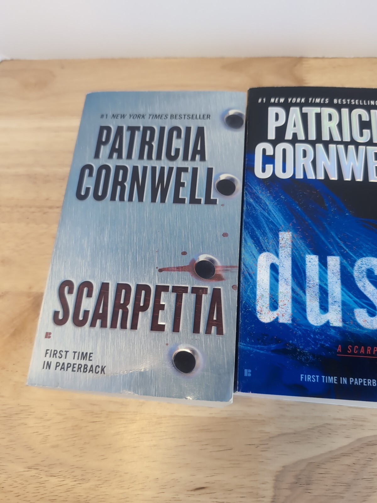 Patricia Cornwell Book Lot Dust, Scarpetta And Cruel & Unusual