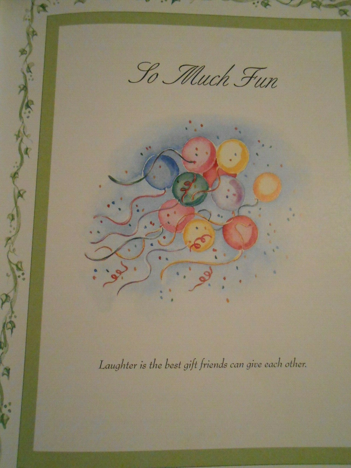 BOOK/ FRIENDS MEMORY BOOK-NEW IN SHRINKWRAP/ 2001/ 61 PAGES TO RECORD MEMORIES