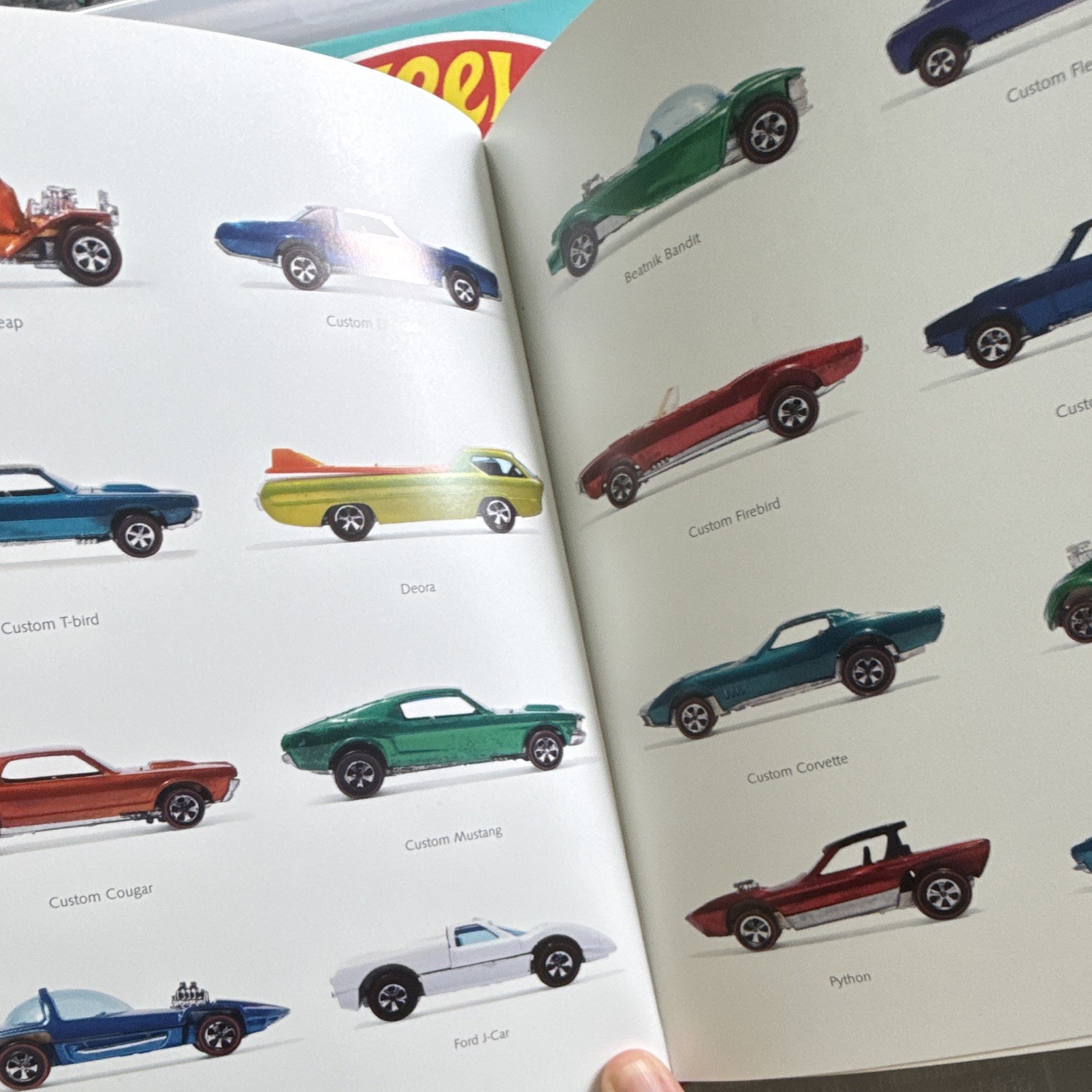 Hot Wheels Hardcover Illustrated Picture Books on Cars for Adults
