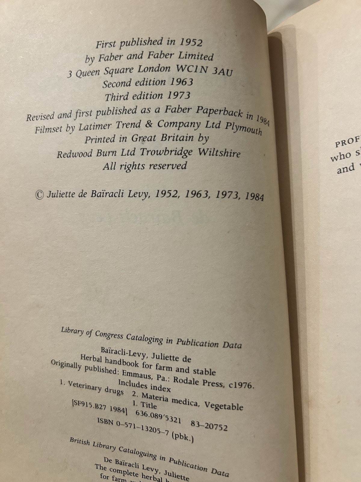 THE COMPLETE HERBAL HANDBOOK FOR FARM AND STABLE Juliette De Bairacli-levy Vtg