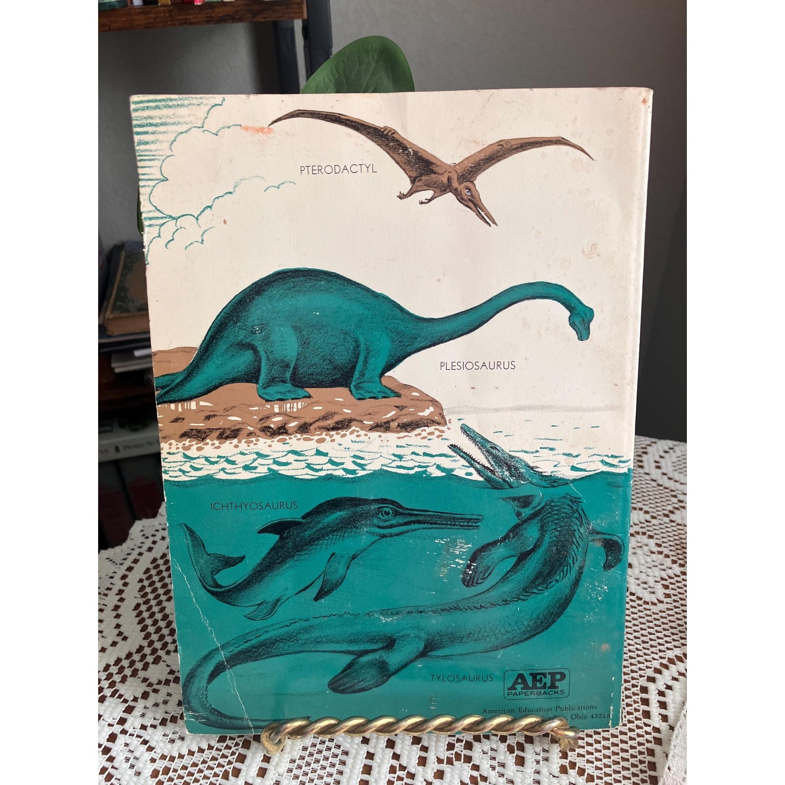 1960 Discovering Dinosaurs by Glenn O. Blough – Vintage AEP Dinosaur Kids Book