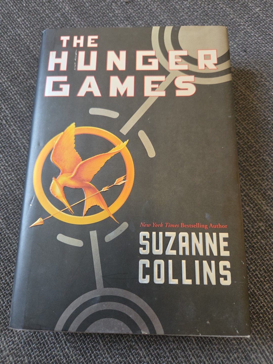Hunger Games (Hunger Games, Book One) by Suzanne Collins (2008, Hardcover)