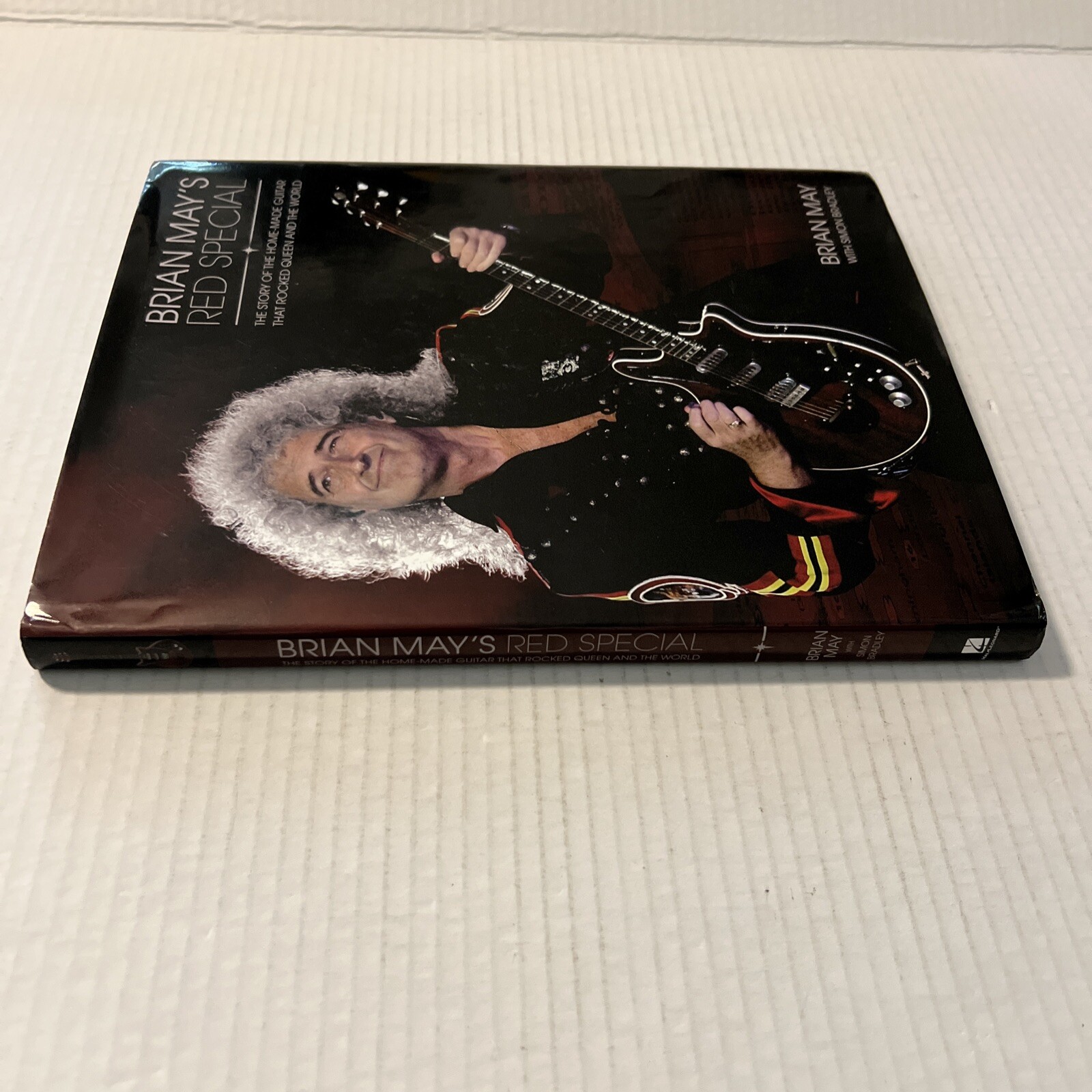 Brian May’s Red Special: The Story Of The Home-Made Guitar That Rocked Queen EUC