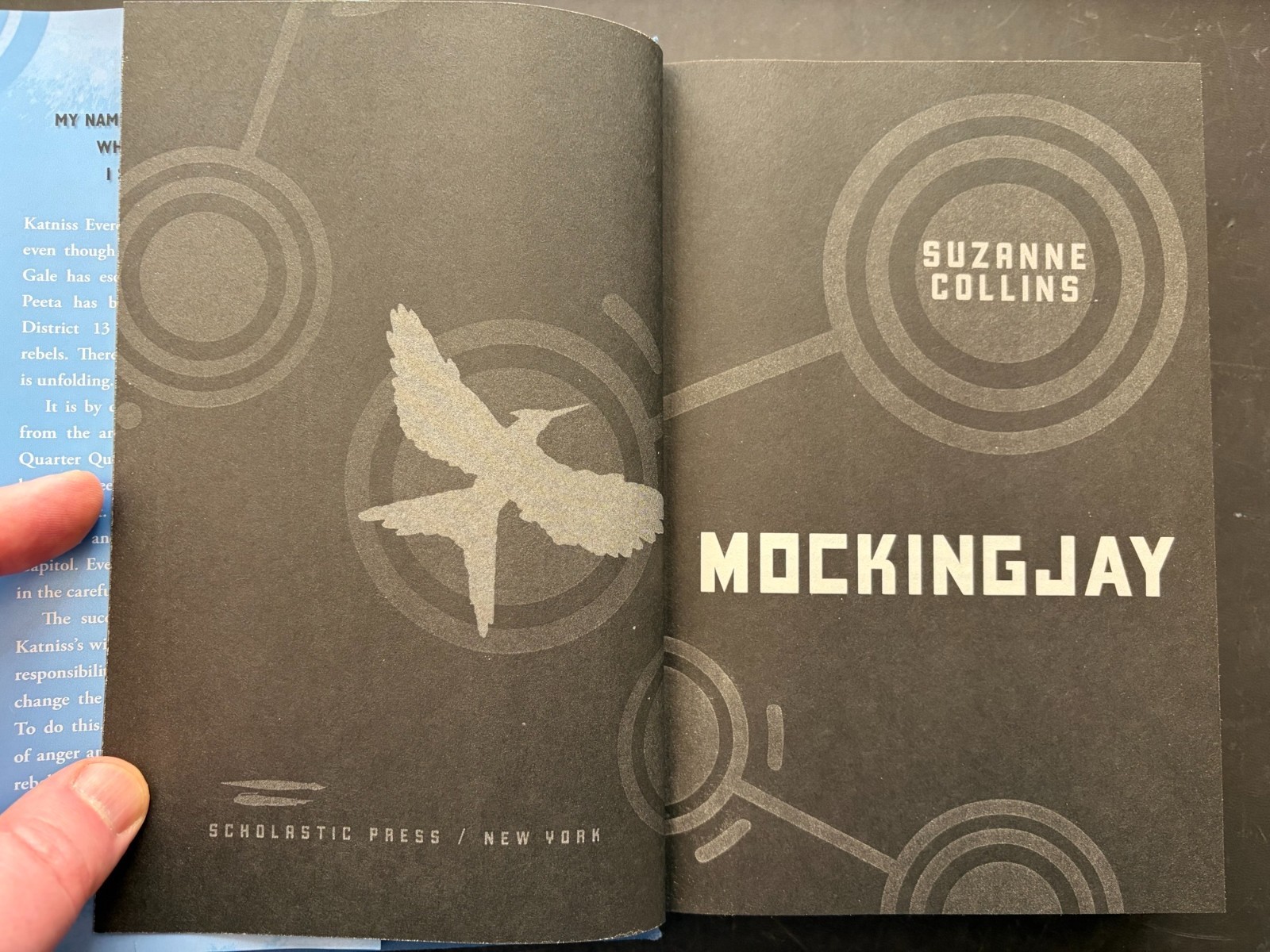 Mockingjay by Suzanne Collins 2010 1st Ed. HC DJ NF!