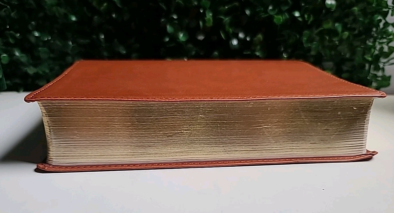 Flourish: The NIV Bible for Women, Leathersoft, Brown