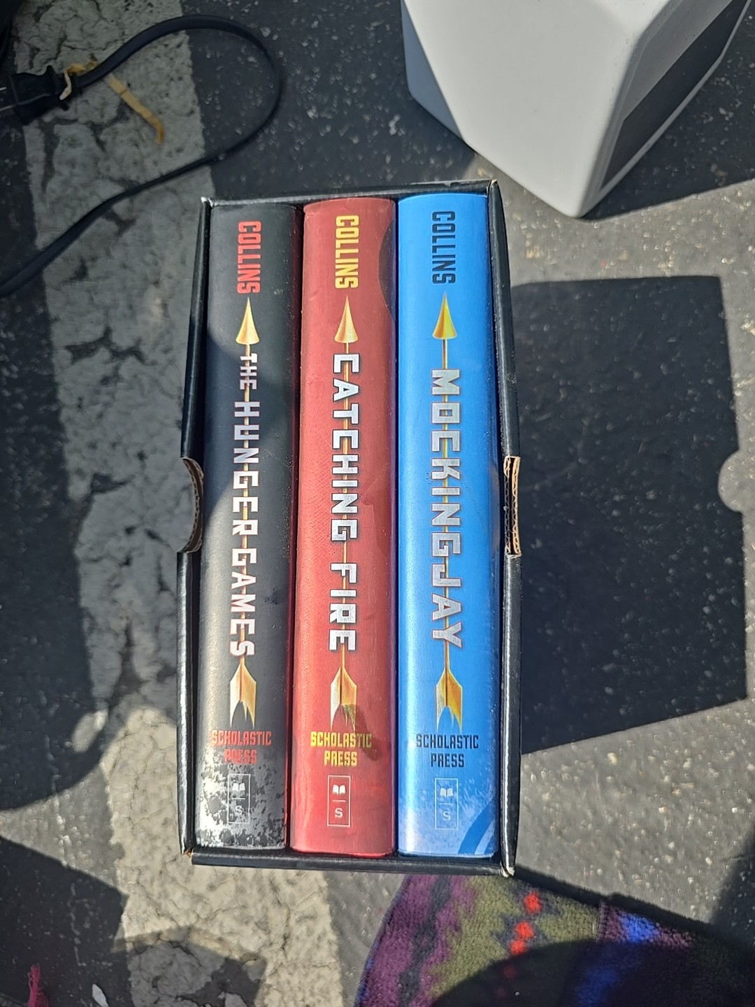 Hunger Games Trilogy Boxed Set Set by Suzanne Collins (2010, Box or Slipcased)