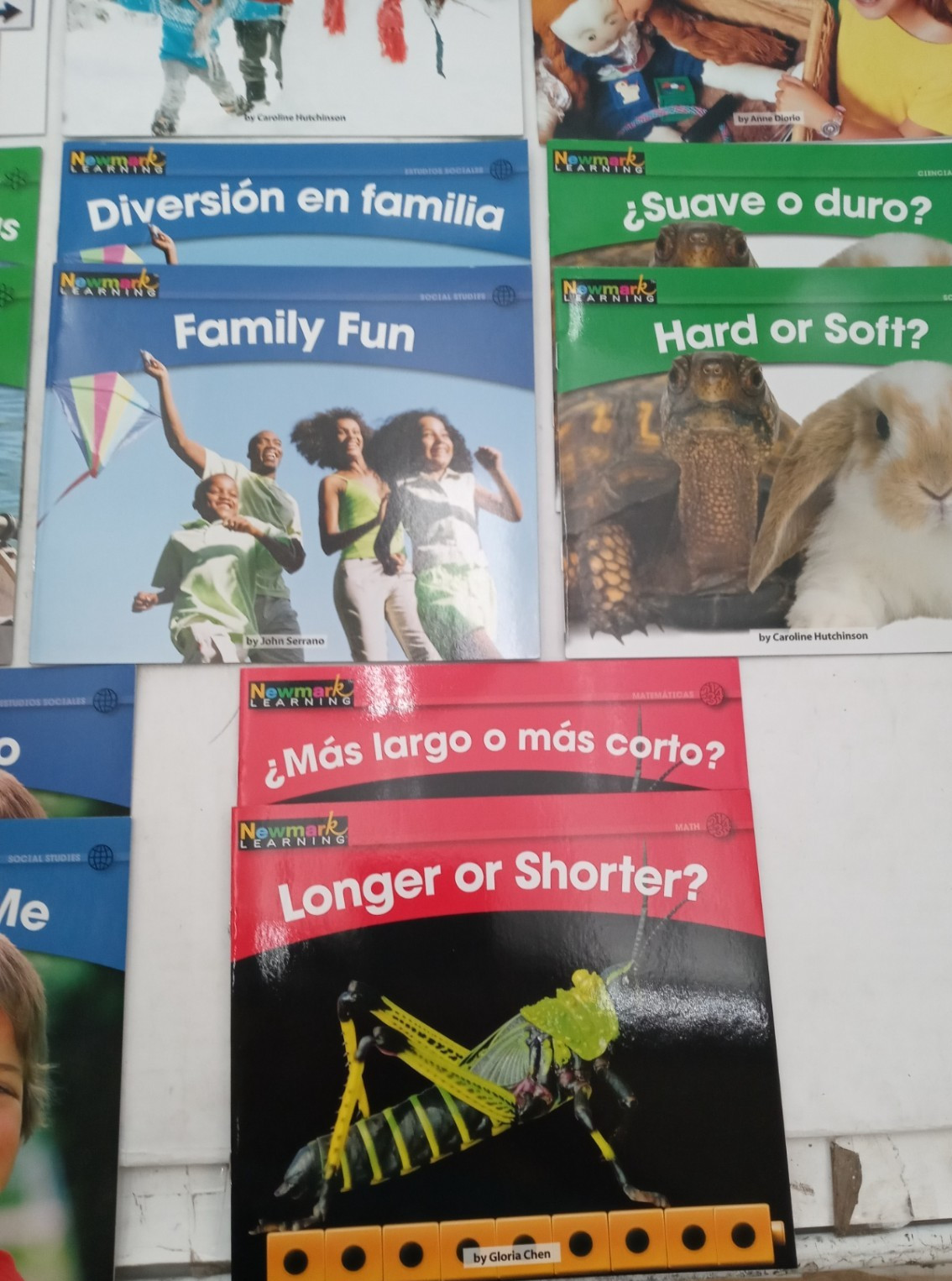 Kaplan Early Learning PB Set Eng & Spanish Ver. 8 titles 16 books total, #73019