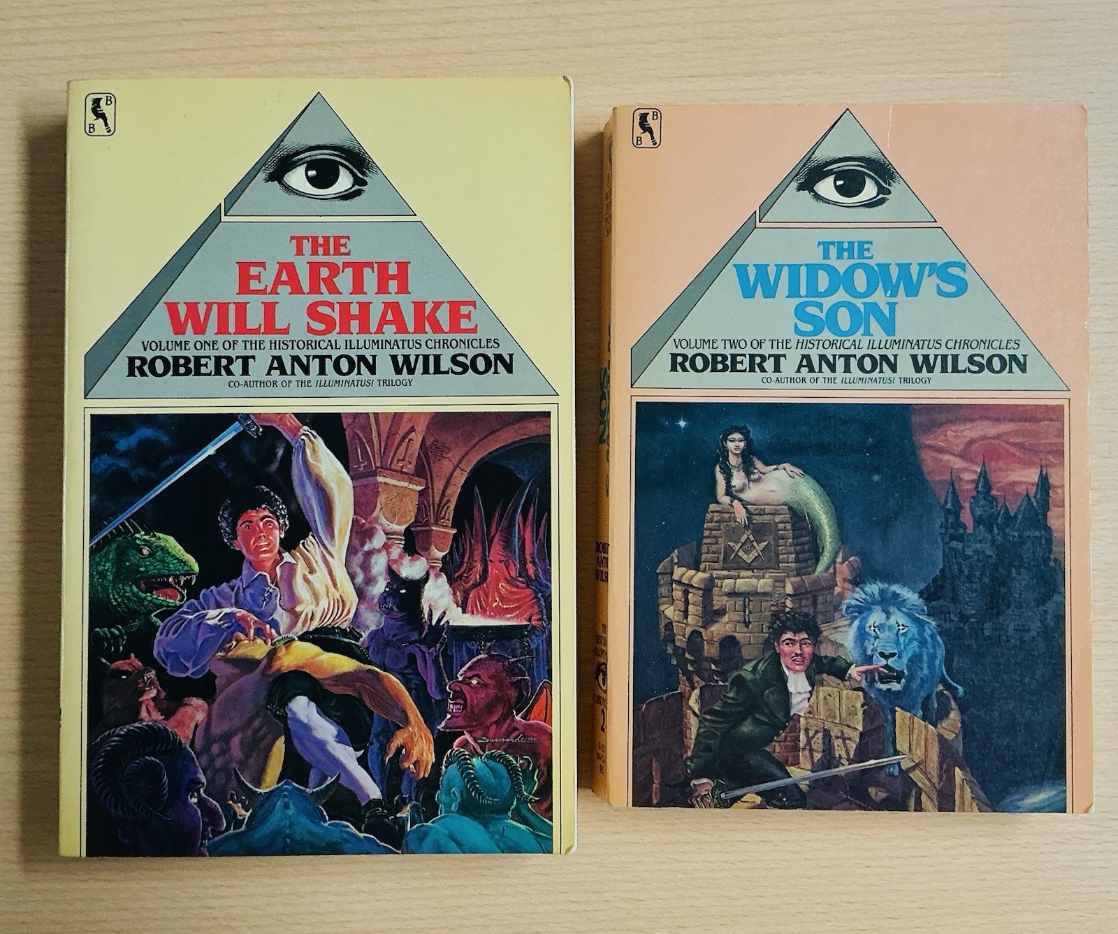 THE EARTH WILL SHAKE & WIDOW’S SON Robert Anton Wilson 1st TPB SF ILLUMINATUS
