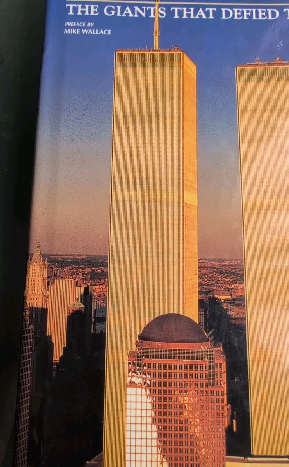 World Trade Center Oversized ( Tall ) HC Book Photos 9/11 Foldout Pages EXC Cond