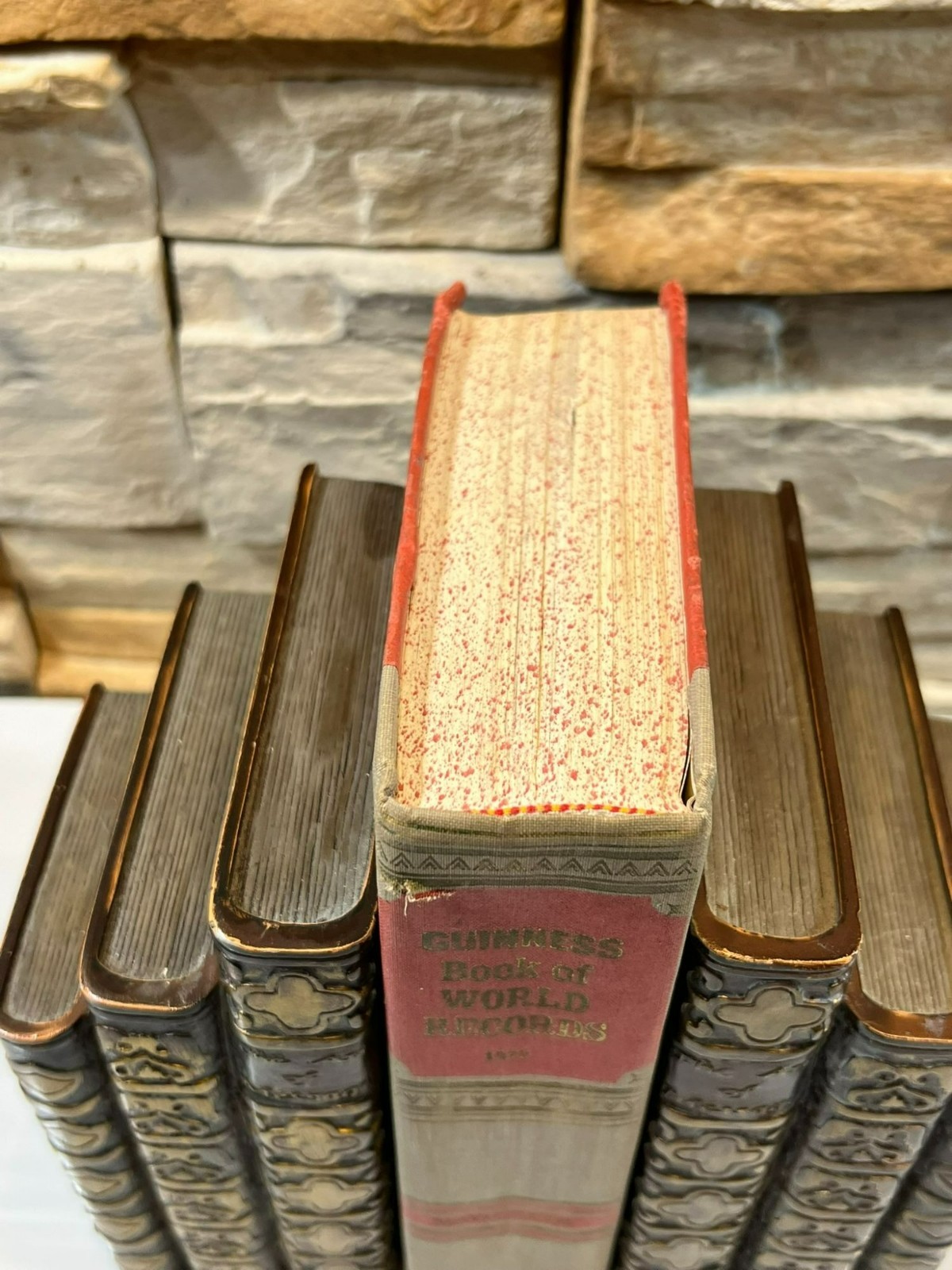 Guinness Book of World Records Norris McWhirter 1979 Edition Hardcover