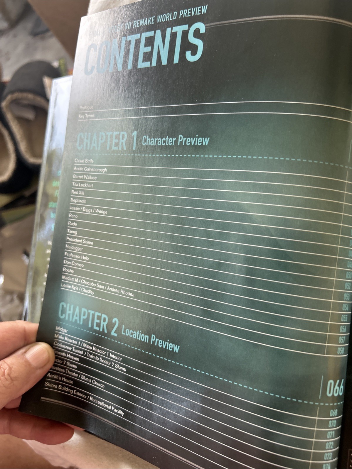 Final Fantasy VII Remake World Preview Hardback Art Book Br6