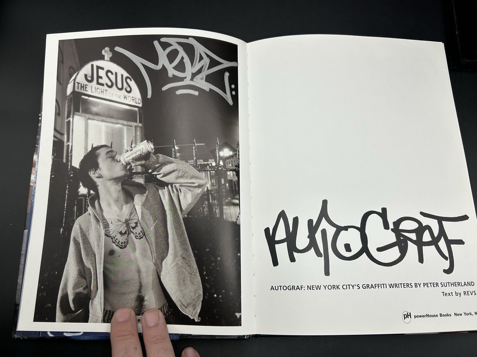 Autograf: New York City’s Graffiti Writers Peter Sutherland REVS 2004 1ST HC Ed