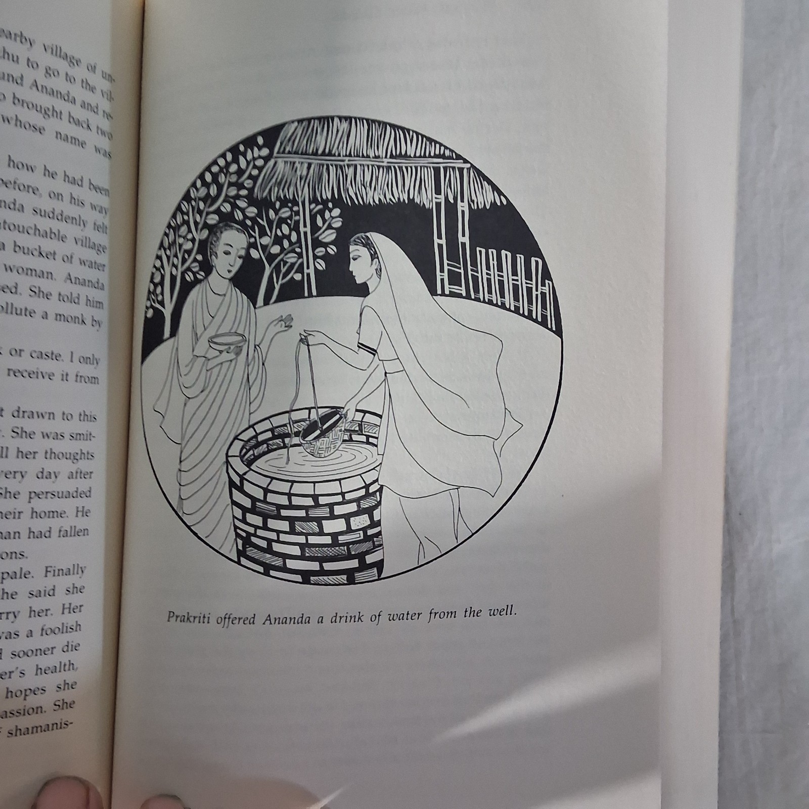 Old Path White Clouds : Walking in the Footsteps of the Buddha – PB
