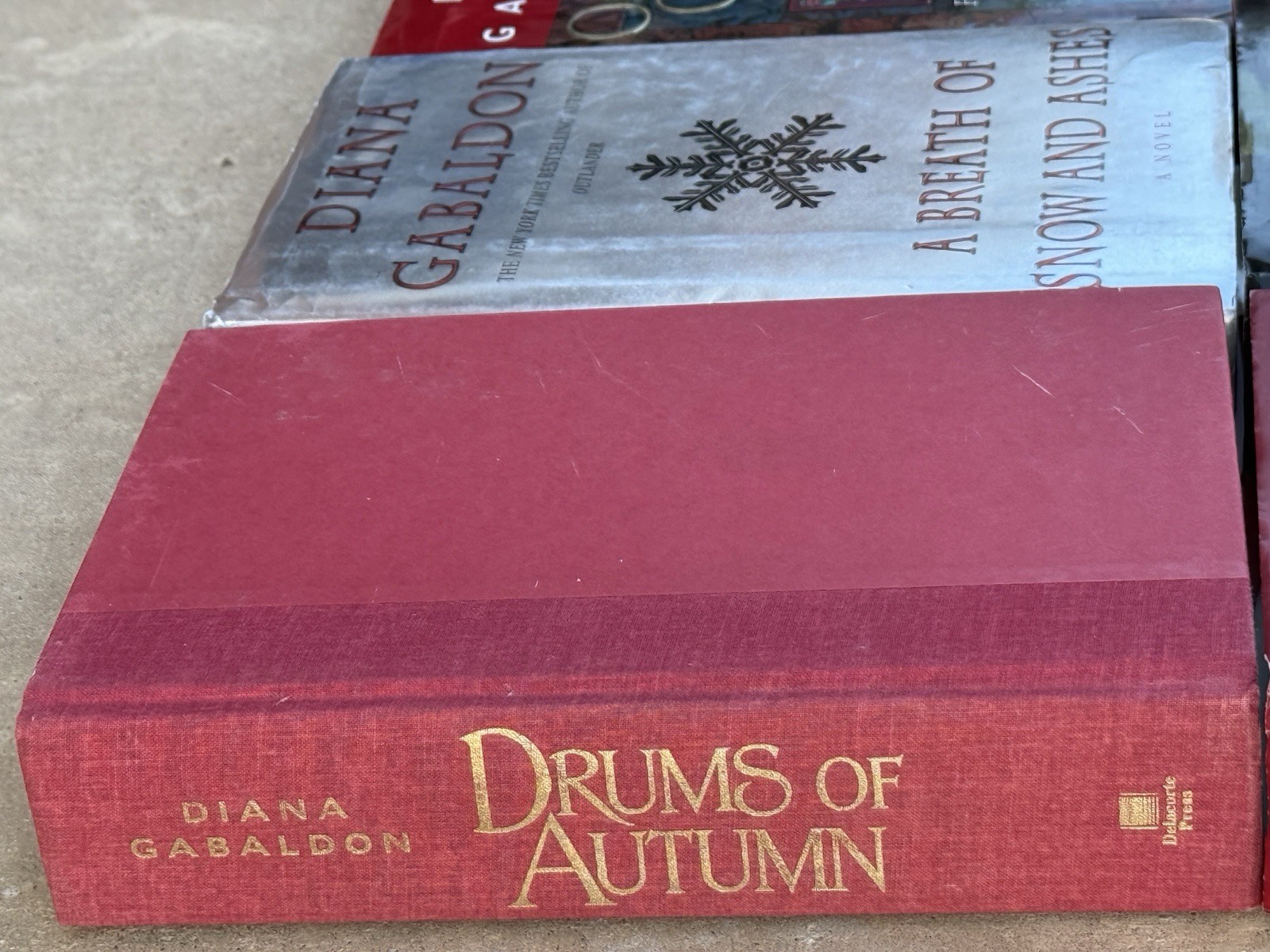 Diana Gabaldon Lot Of 6 Books 5 Hardcover & 1 Paperback – 2 Drums Of Autumn