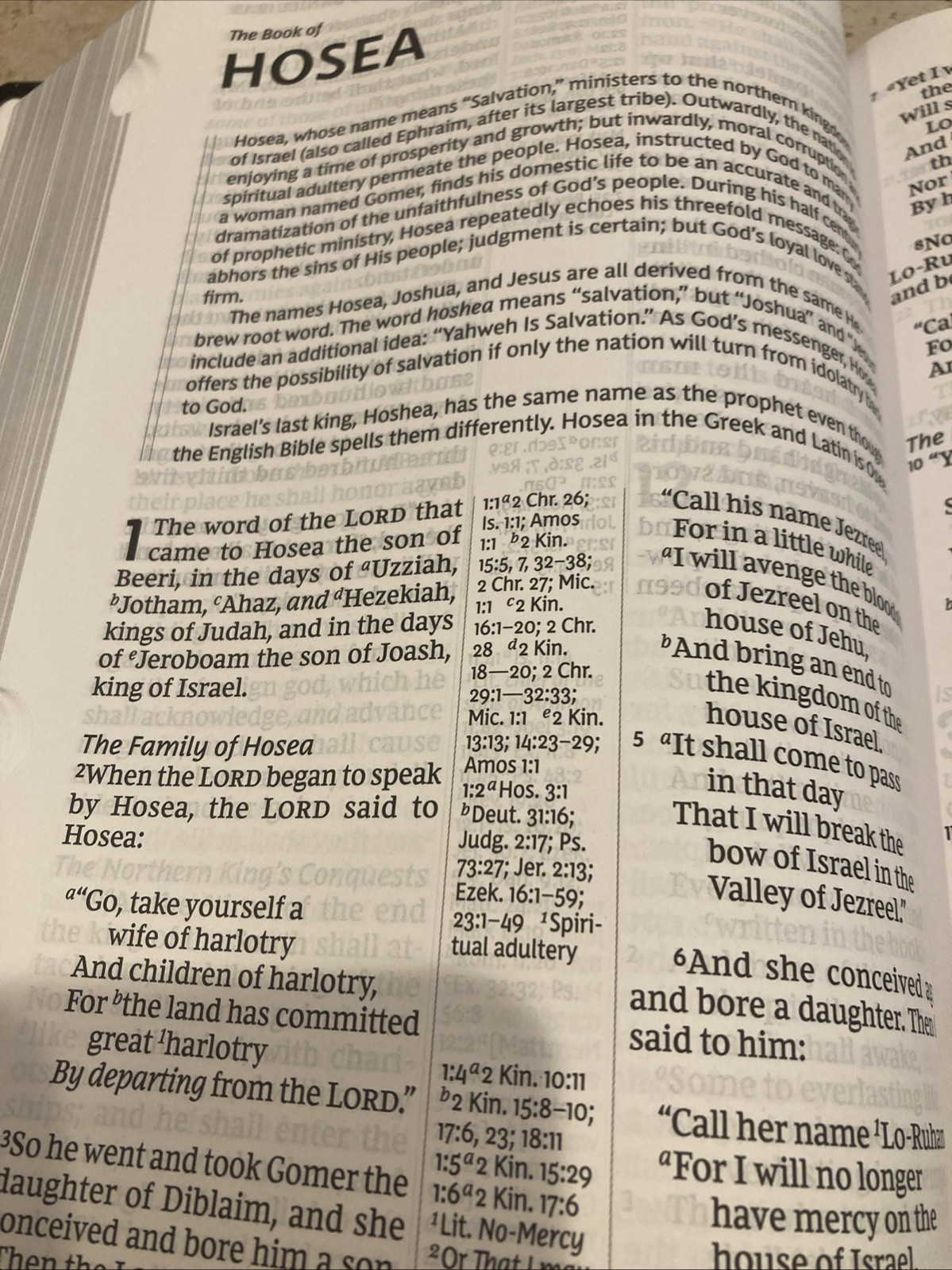 NKJV GIANT PRINT CENTER COLUMN REFERENCE BIBLE RED LETTER INDEXED BLACK