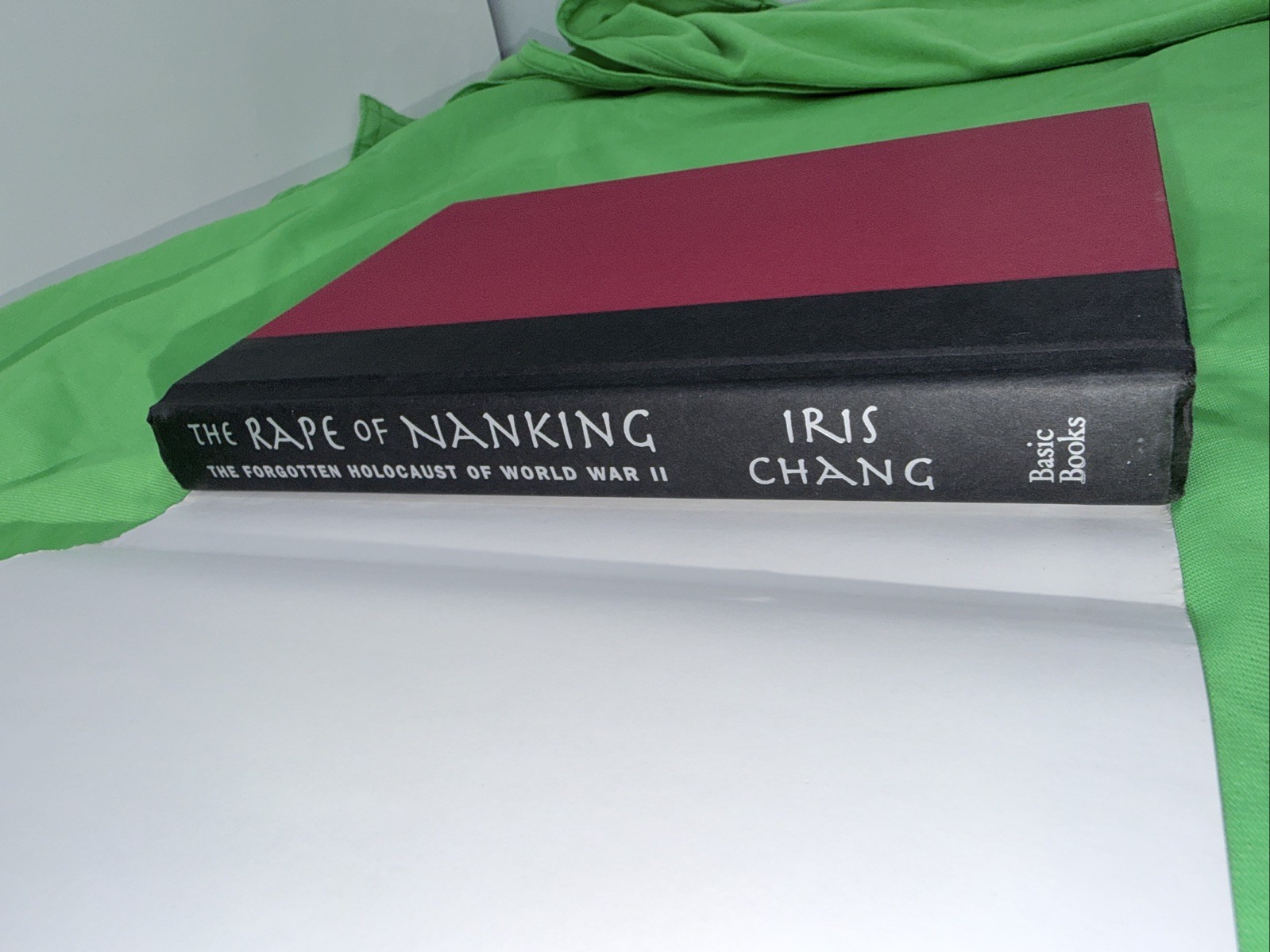 The Rape of Nanking – Iris Chang (Hardcover) First Edition / 14th Printing, WWII