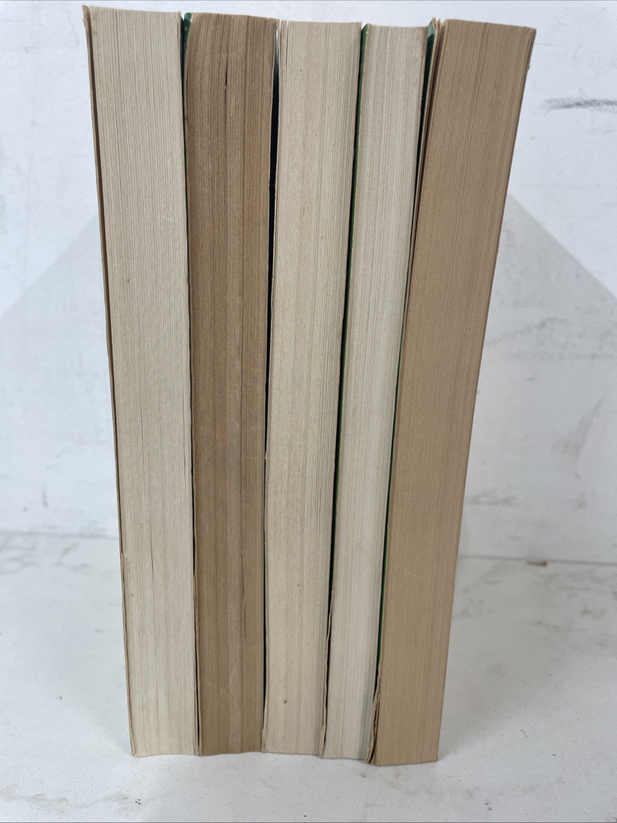 Vintage Lot Of 5 Evelyn Waugh Paperback Books Copyright 1955 Republished 1979