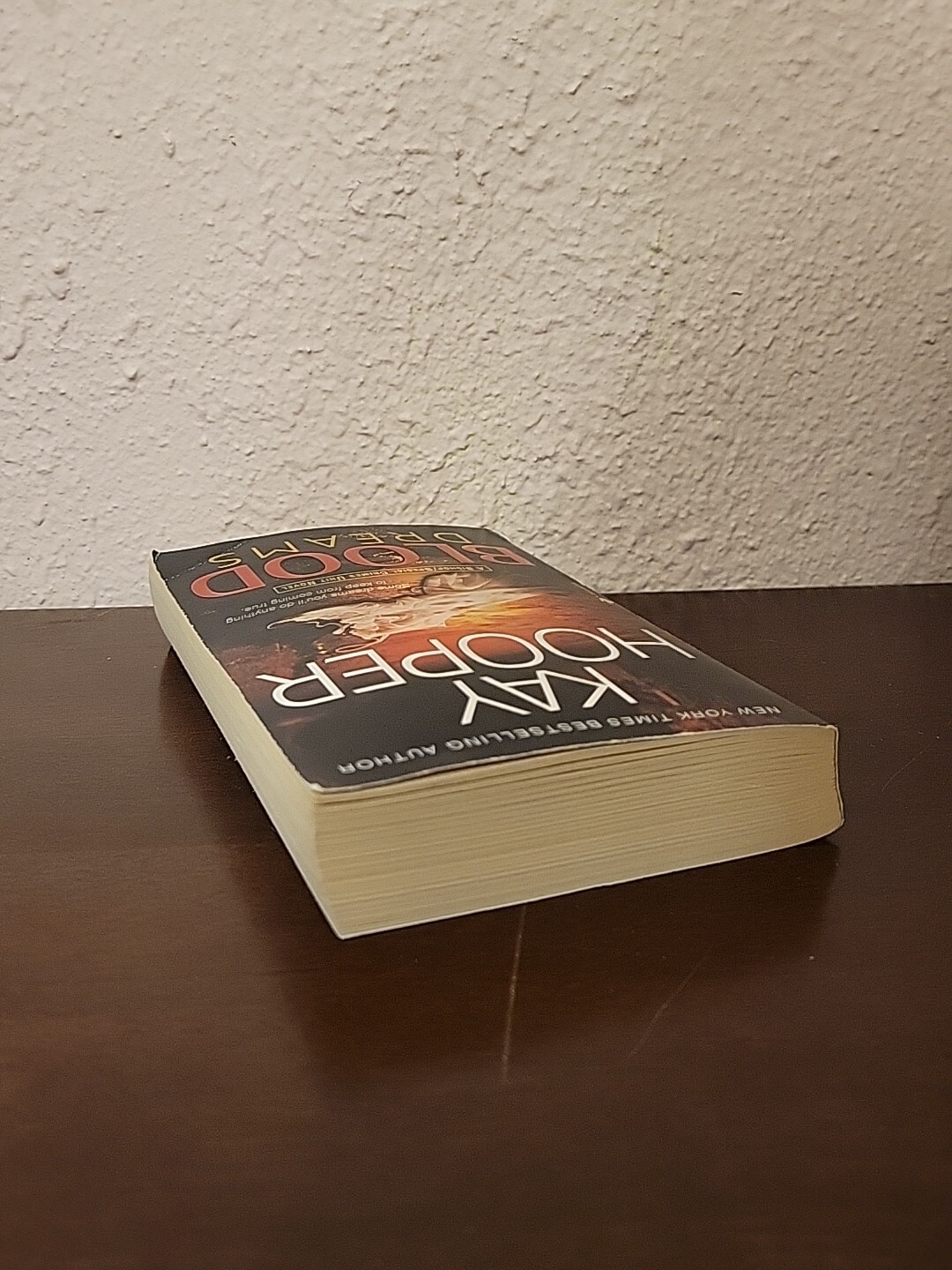 Lott of 3 paper back books by Kay Hooper – Blook Ties, Blook Dreams & Blood Sins