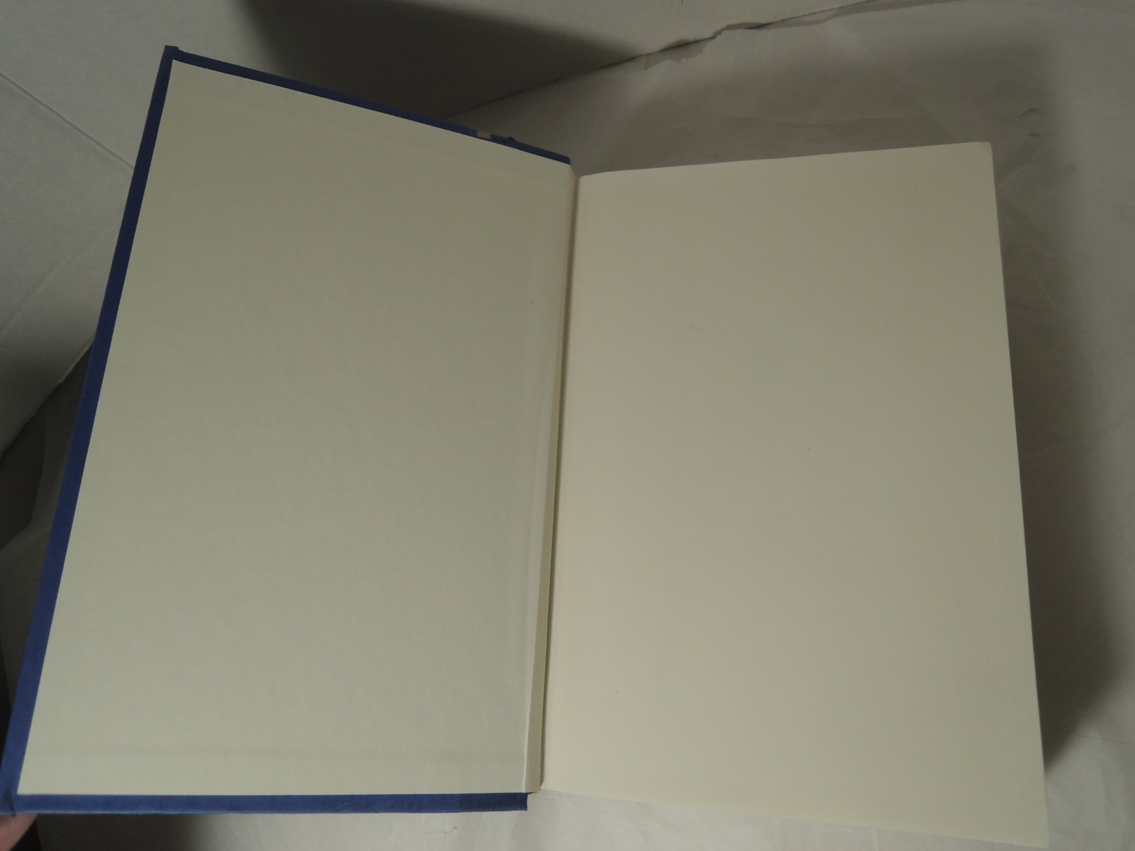 Years of Renewal Memoirs Signed by Henry Kissinger Hardcover Dust Jacket Illust.