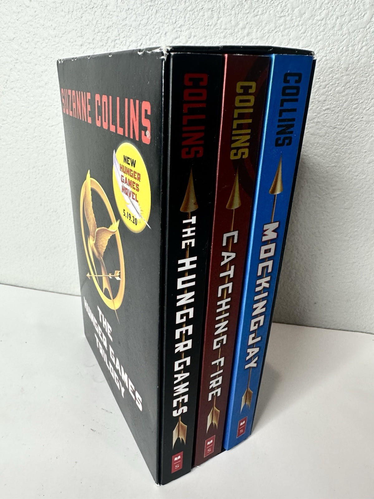 💚The Hunger Games Trilogy Box Set – Suzanne Collins – Paperback – 3 Books – New