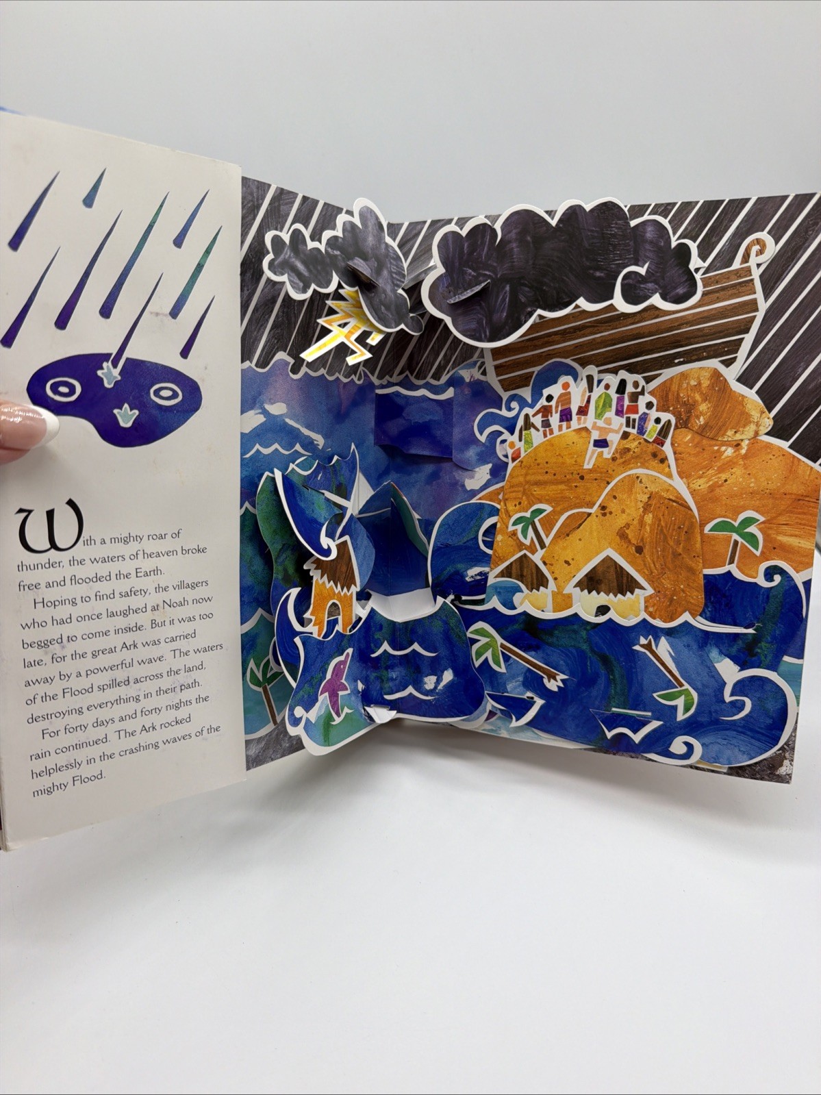 The Ark Pop Up Book by Matthew Reinhart, Animals Bible Story Good Condition A7