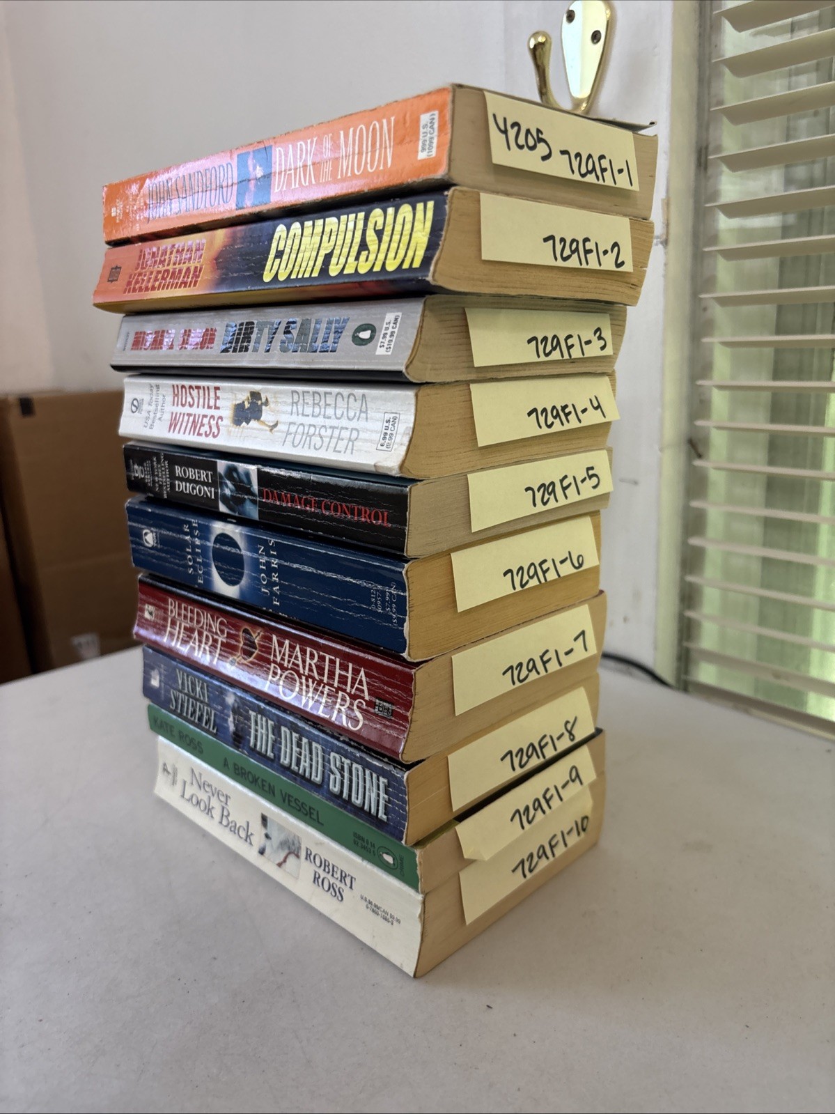 Lot of 10 Mystery – Paperbacks – Mixed Authors – FREE SHIPPING