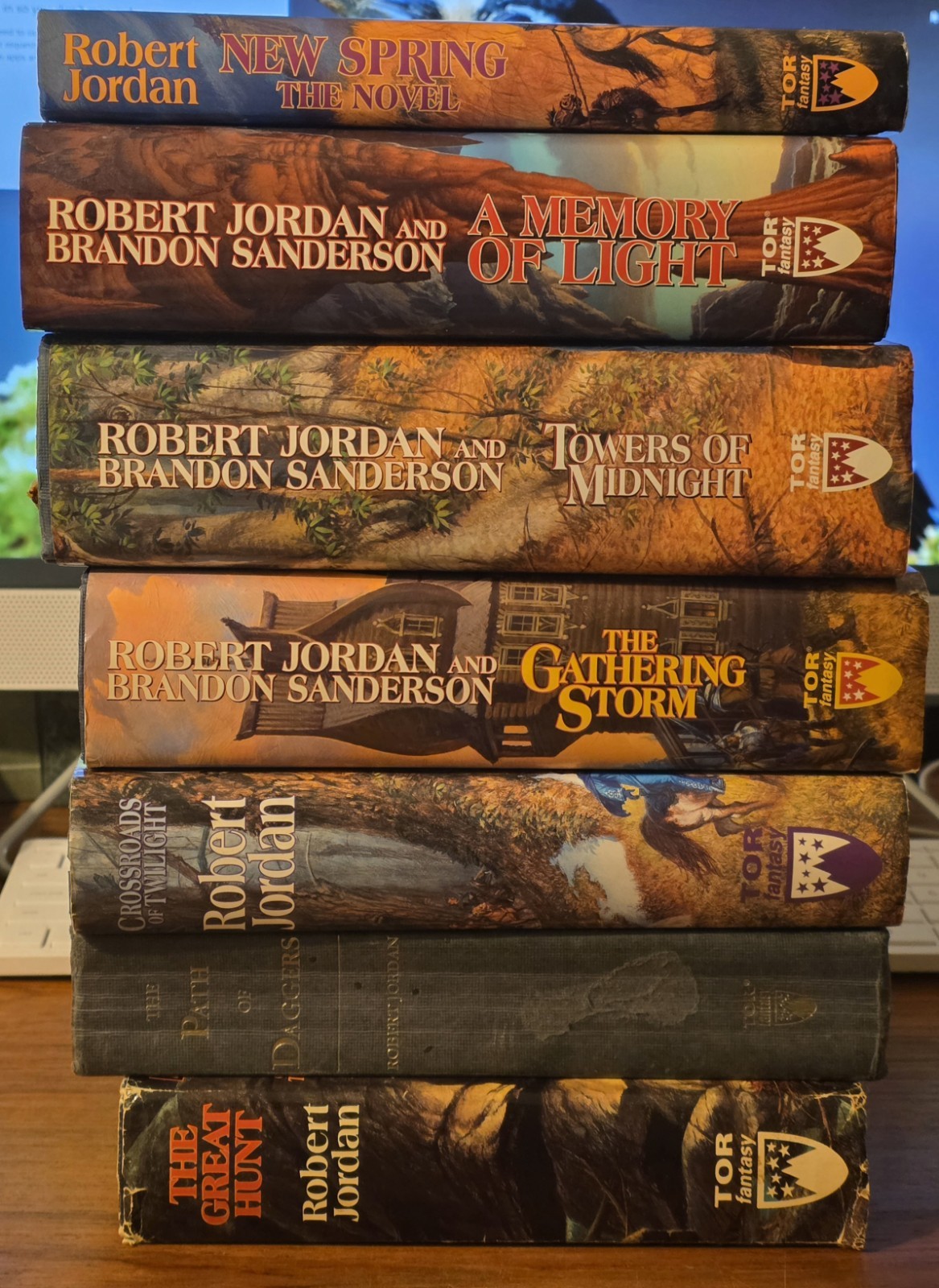 Lot of 6 Books from “The Wheel of Time” Series, Robert Jordan / New Spring Incl.