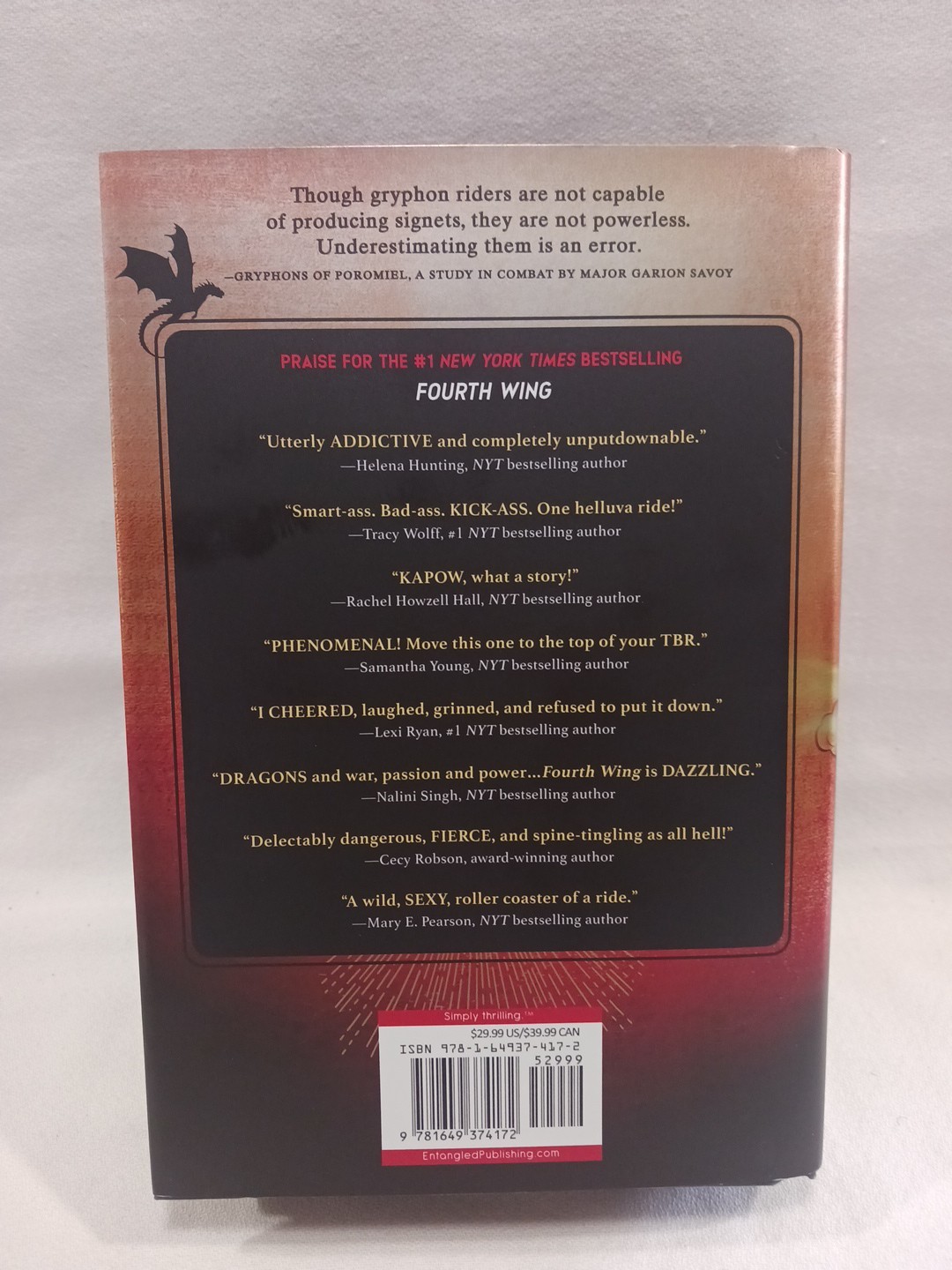 Yarros Iron Flame Black Sprayed Edges HC DJ First Edition 1st Printing LIKE-NEW