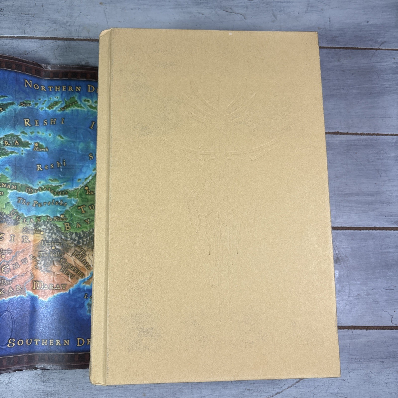 Oathbringer by Brandon Sanderson Hardcover – First Edition, 2nd Printing