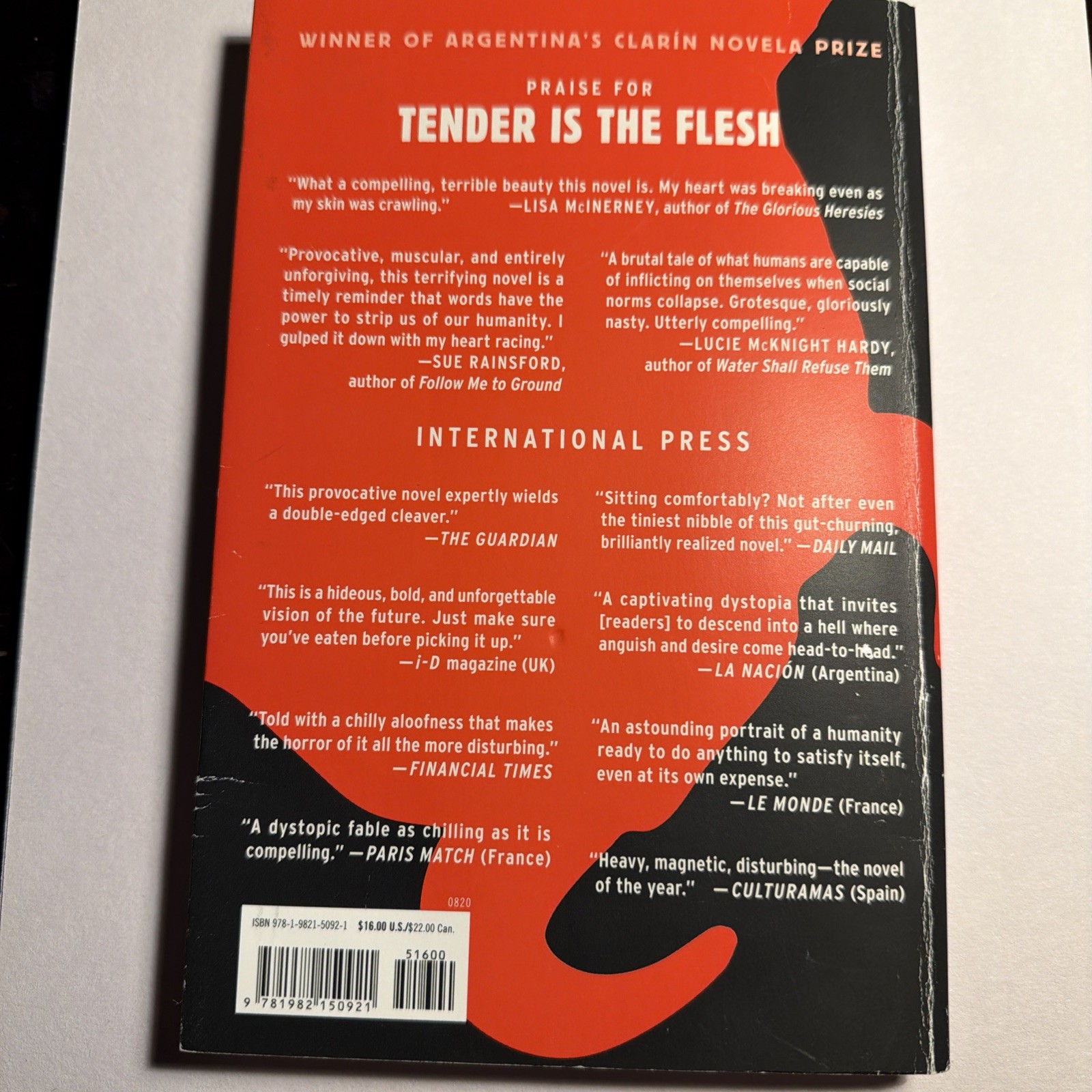 Tender Is the Flesh, Bazterrica, Agustina