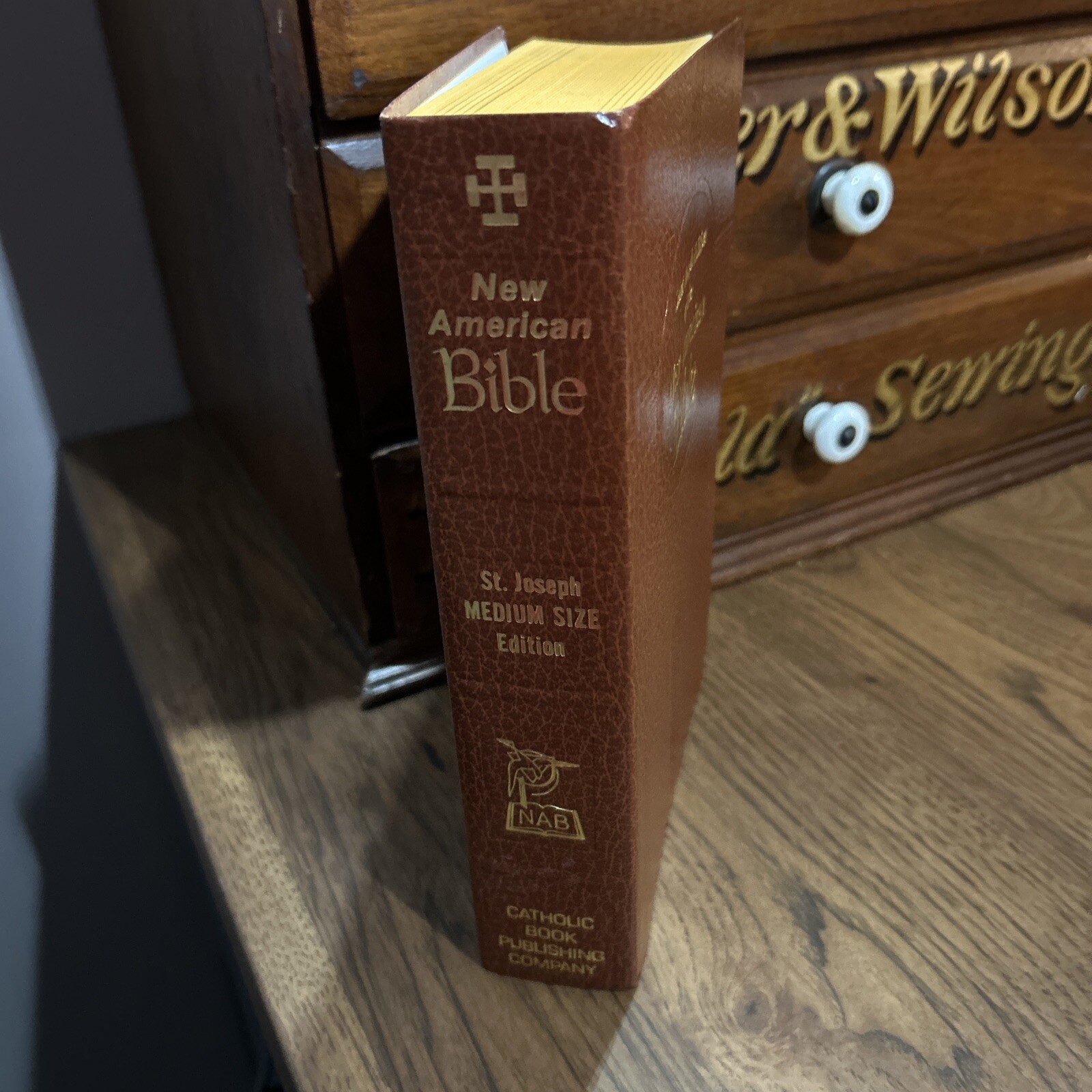 Brand NEW American Bible St. Joseph Ed. Illustrated Medium Leather Bound (1992)