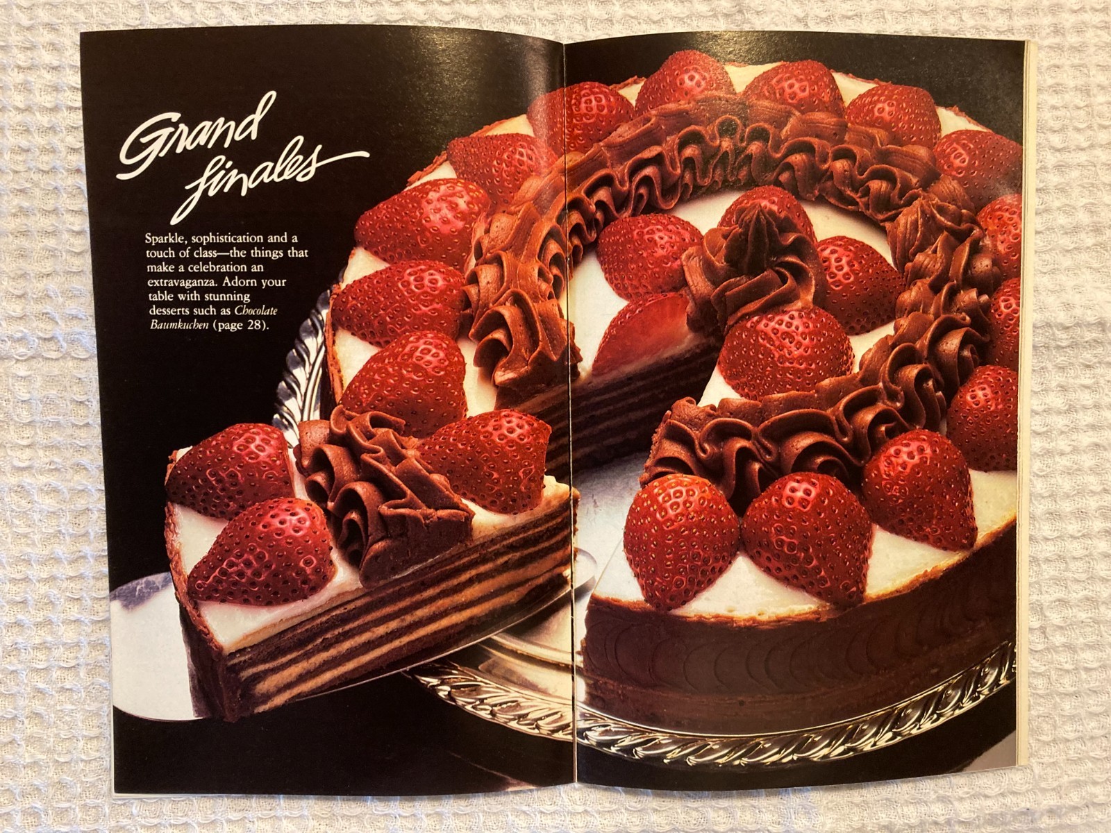 Nestle Morsels Sweet Celebrations Dessert Recipe Cookbook © 1984 Meredith Corp.