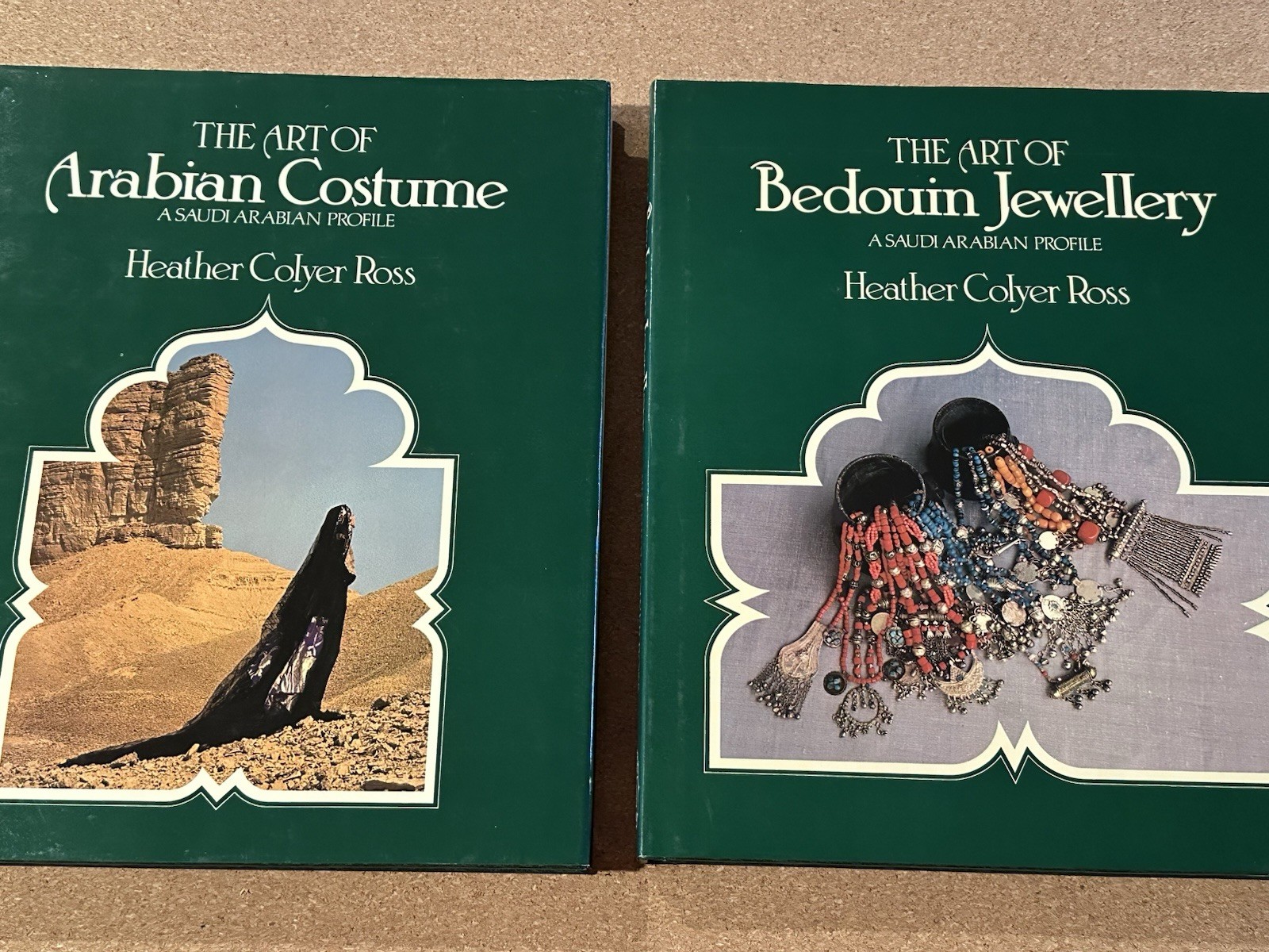 The Art Of Arabian Costume / Bedouin Jewellry Heather Colyer Ross Saudi Arabia