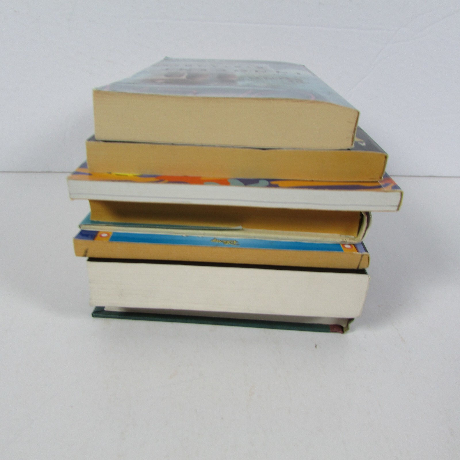 7 Juvenile Fiction Paperback and Hardcover Books
