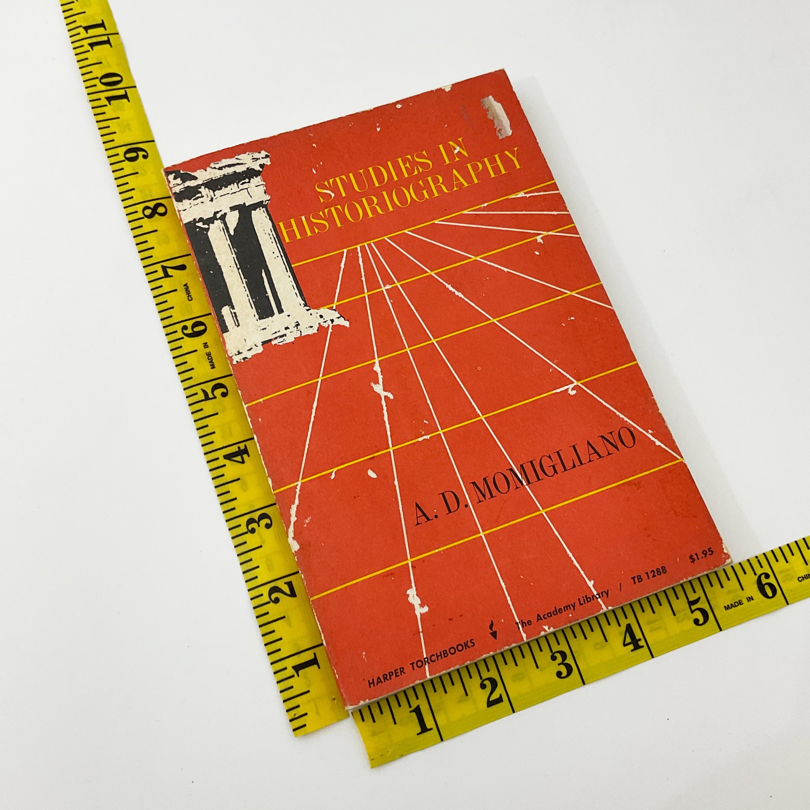 Studies in Historiography Academic Paperback Book A D Momigliano 1966