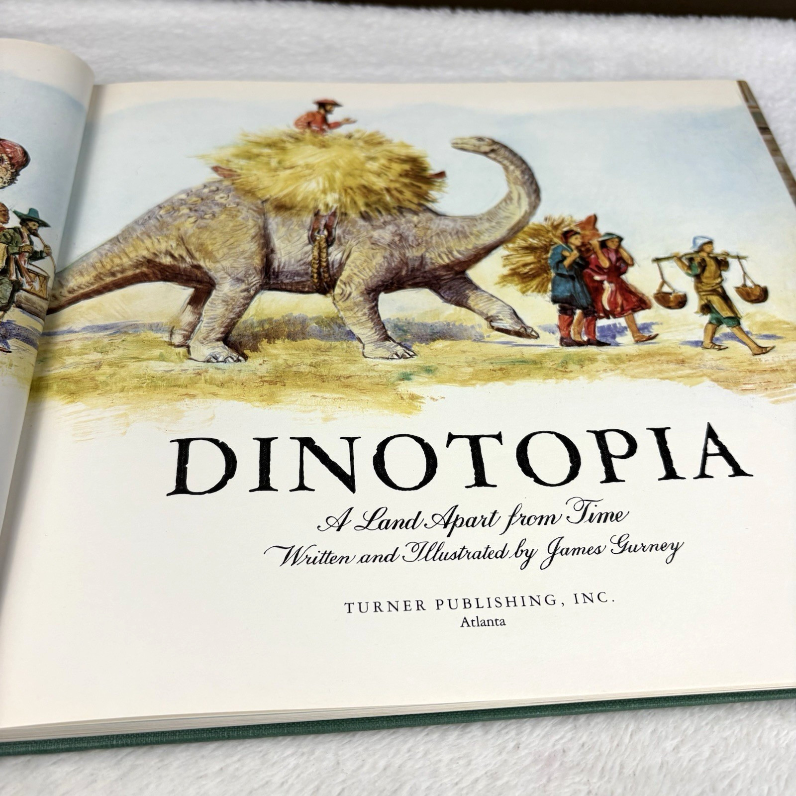 SIGNED! 1992 First Edition Dinotopia: A Land Apart from Time James Gurney Book