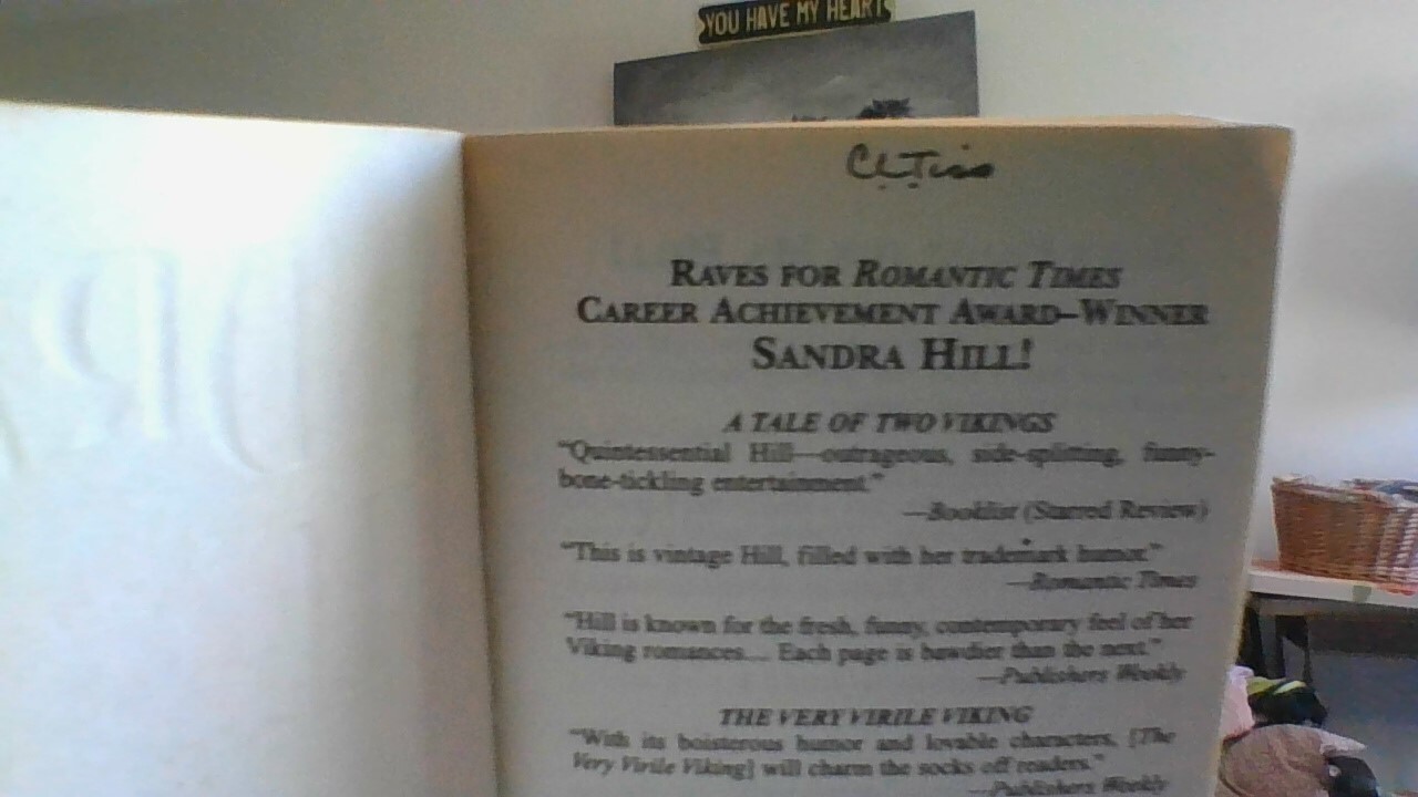 Wet & Wild Paperback Novel by Sandra Hill 374 pages Viking/Navy Seal