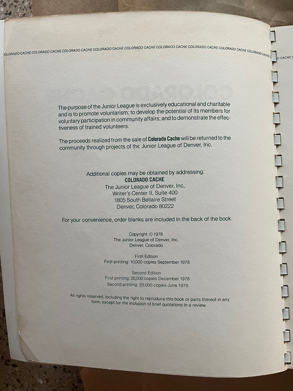 Colorado Cache Cookbook Junior League of Denver Recipes 1978 Binding 430 pages