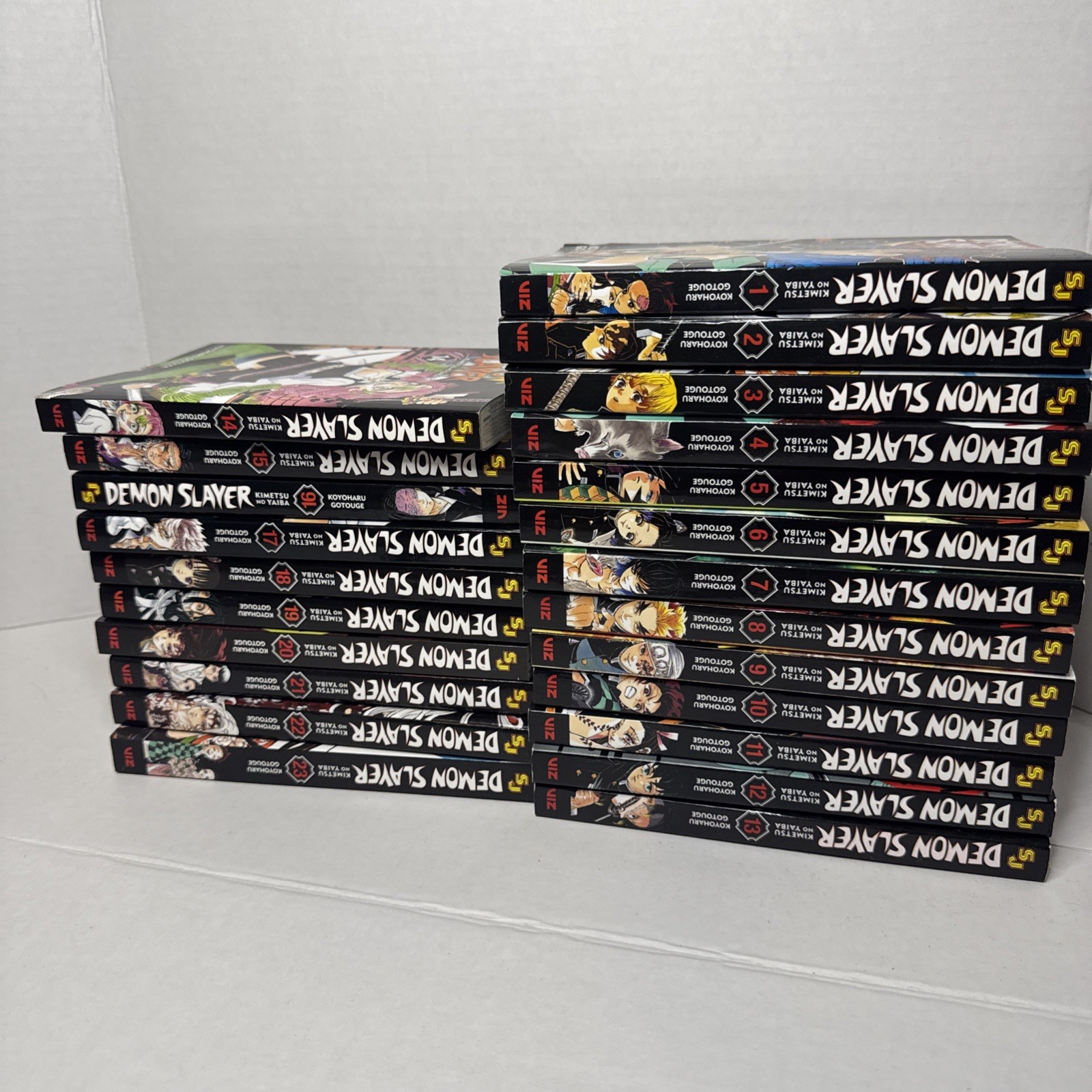 Demon Slayer Kimetsu no Yaiba Manga Set Vol 1‑23 Complete Series English Viz