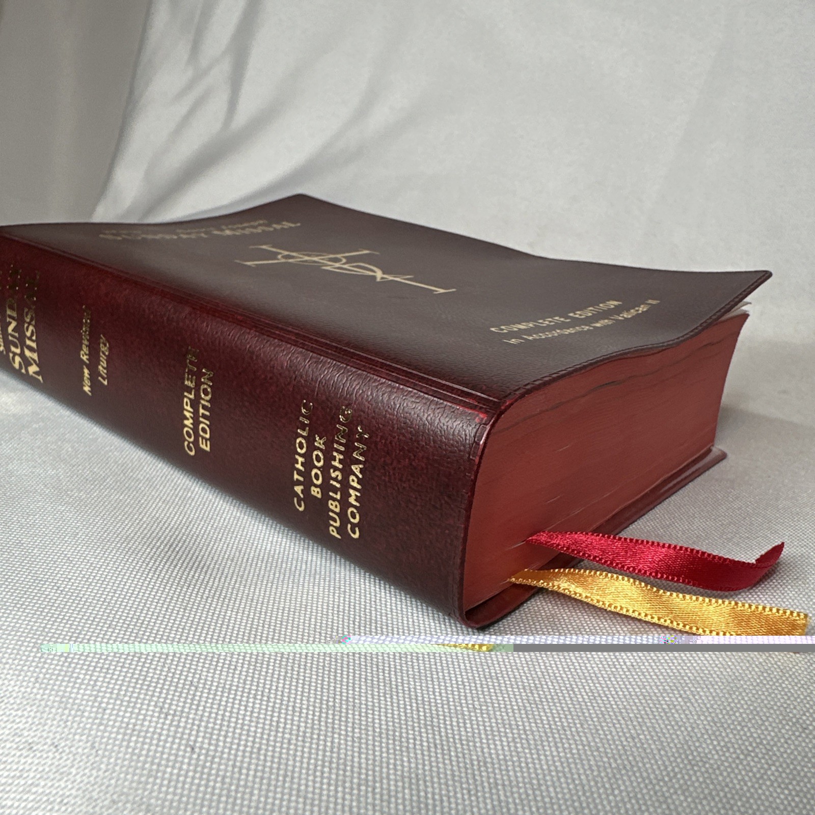 New Saint Joseph SUNDAY MISSAL Complete Edition – Catholic Book Publlishing