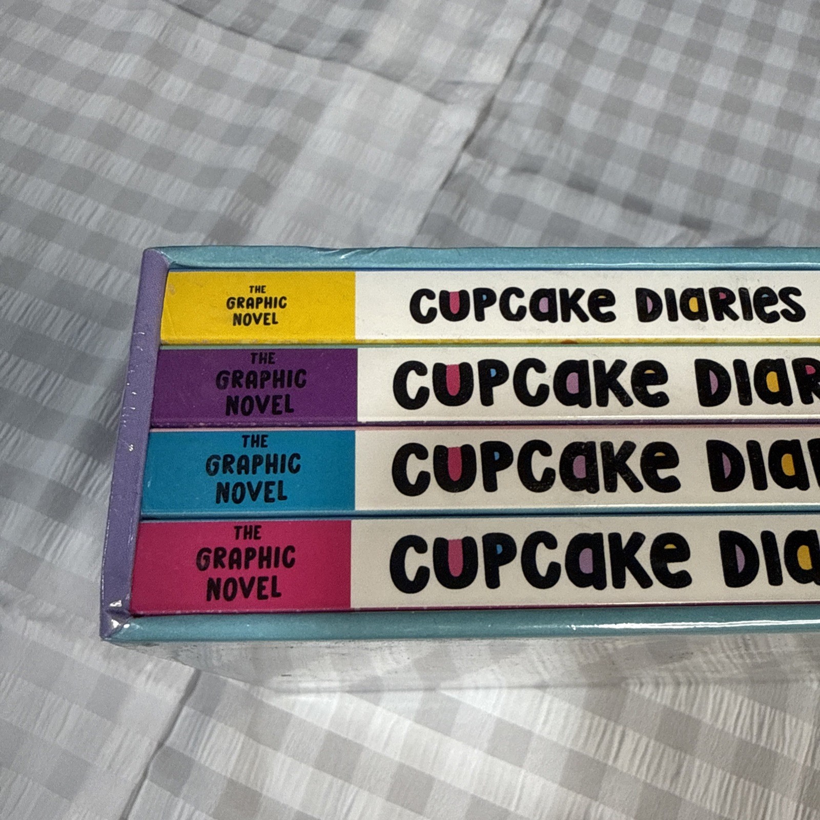 Cupcake Diaries The Graphic Novel Collection 2 (Boxed Set) NEW
