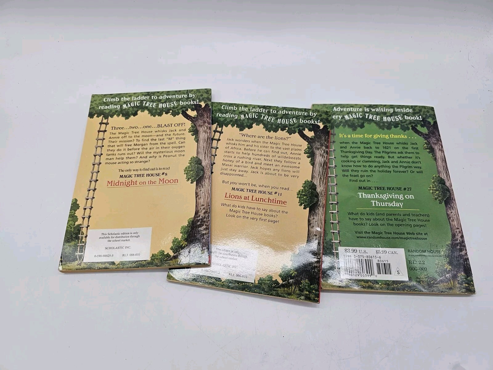 Magic Treehouse Schoolastic Paperback Books Lot Of 3 Books Vintage #8, 11 &27