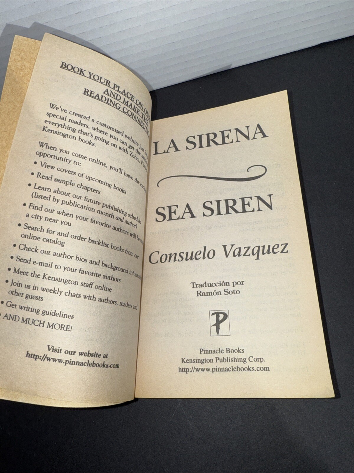 Lot Of 2 Bilingual Romantic Novels – One Is Signed – Vintage – Love Stories