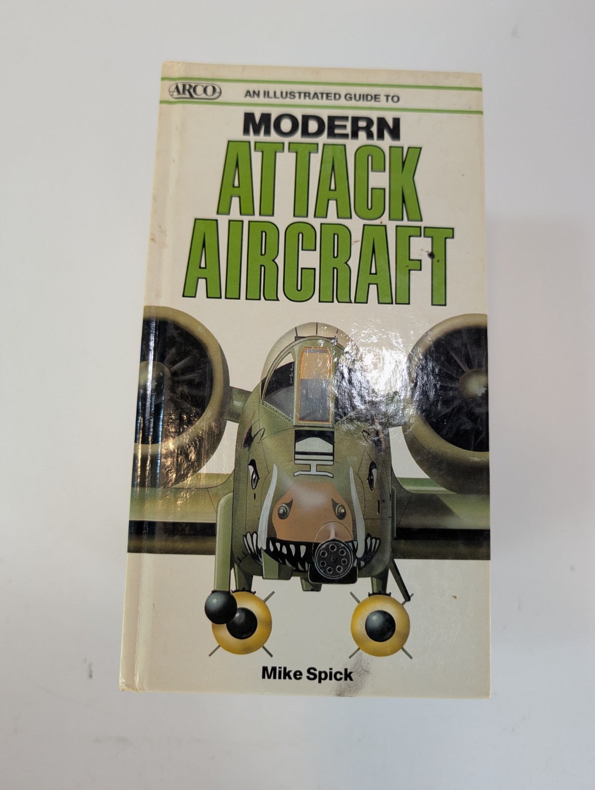 18 Book Lot Illustrated Guides to Aircraft Warships Tanks Ships Air Force ARCO