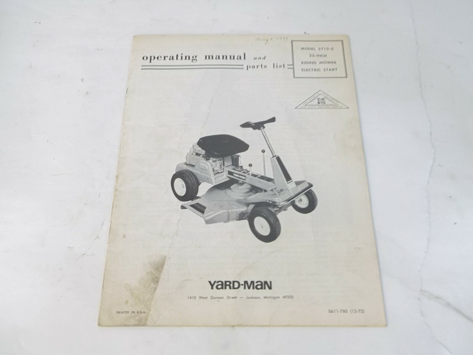 Yard Man 3710-0 25 in. Riding Mower Operator’s Manual and Parts List