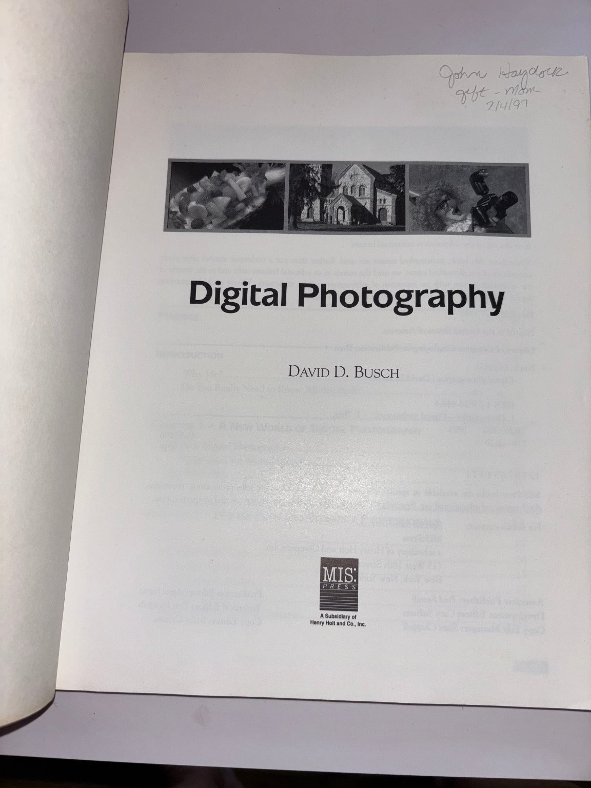Digital Photography David D. Busch 1995 First Edition MIS Press
